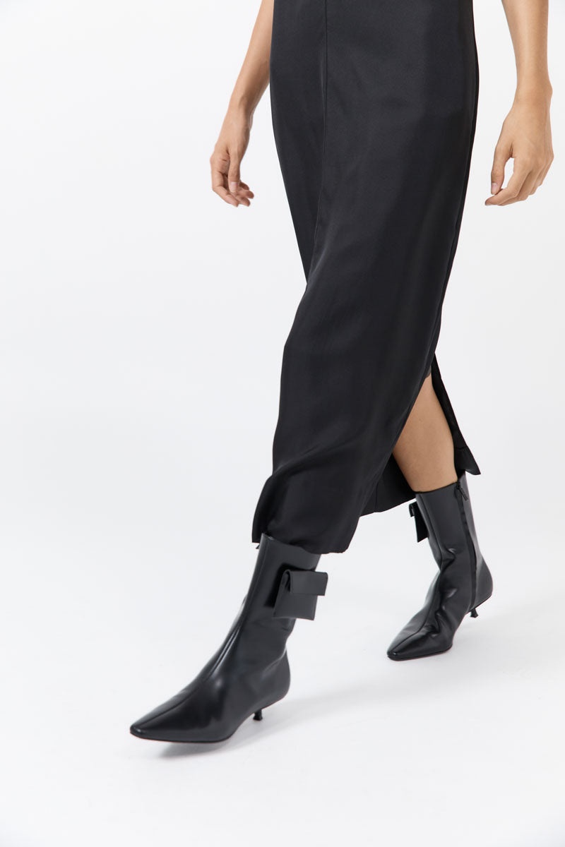 Petit Pouch Boot - Black - 2