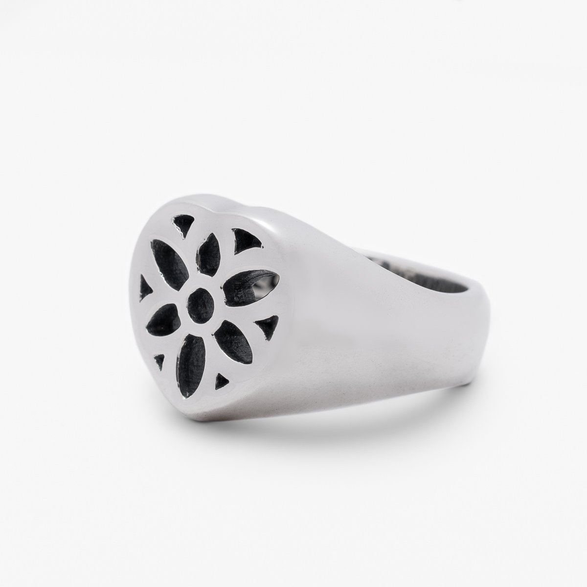 GOOD ART HLYWD Our Heart Signet Ring - Sterling Silver - 5