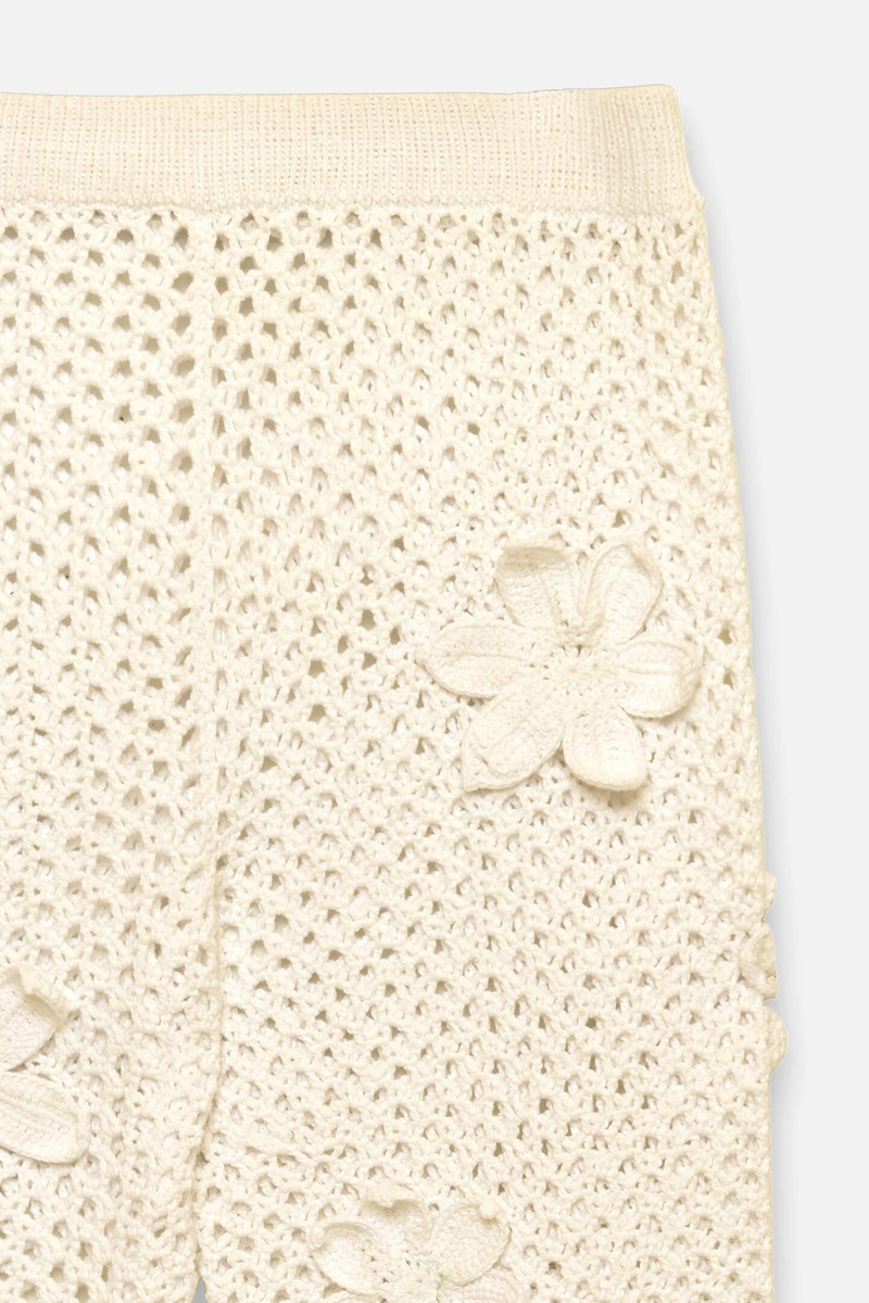 FLORAL LACE CROCHET SHORT 4
