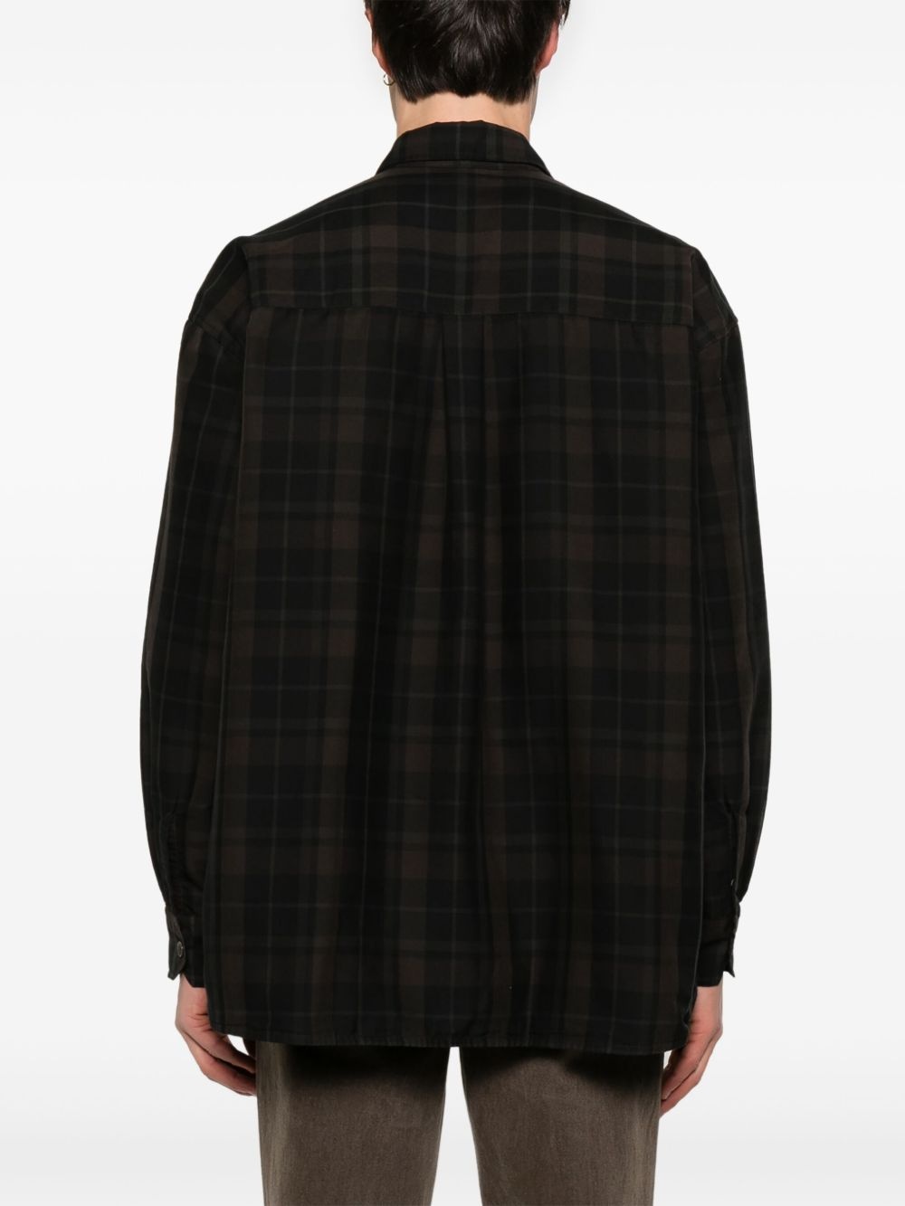 Borrowed shirt - 4