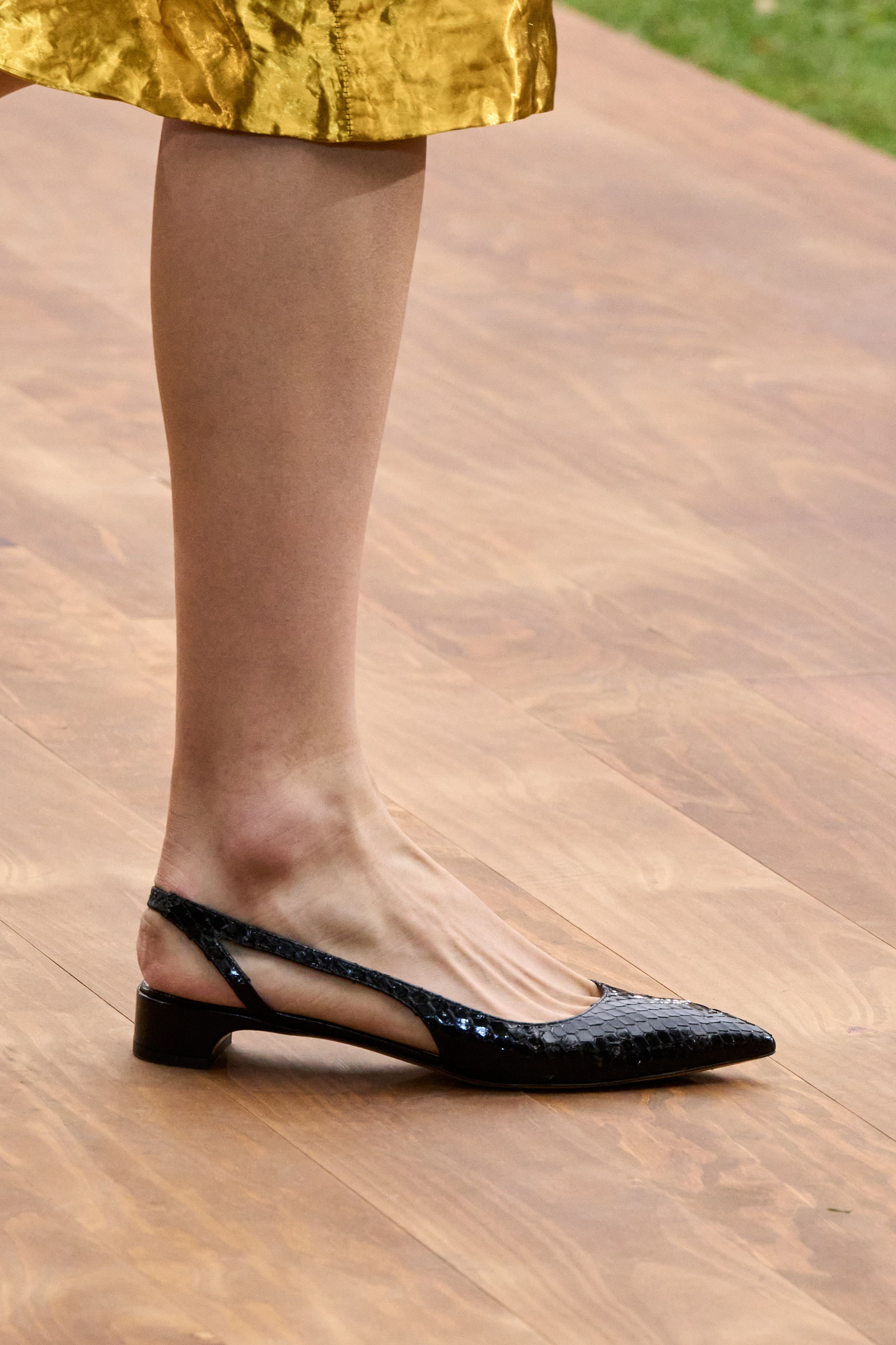 Delia Slingback Shoe in Black Snakeskin - 2
