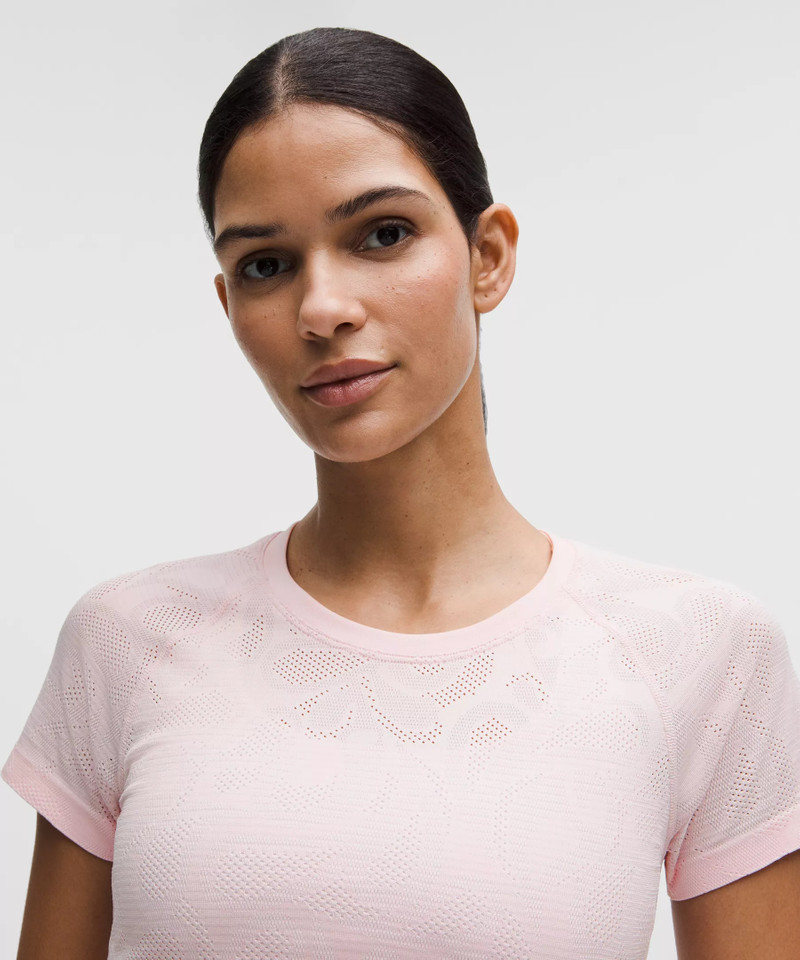 Swiftly Tech Short-Sleeve Shirt 2.0 Hip Length *Paisley 4
