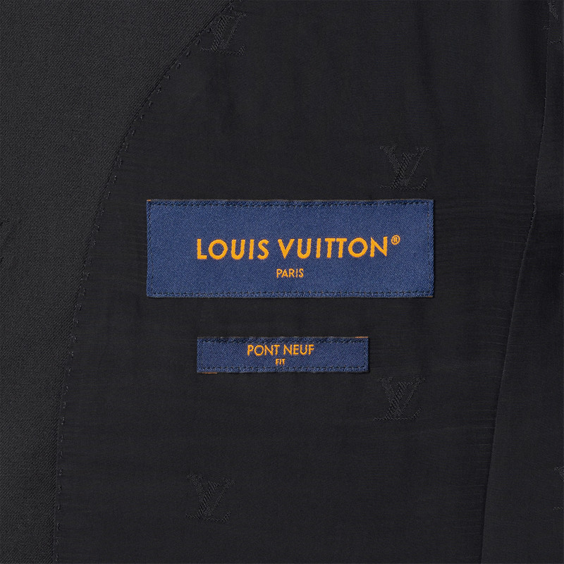 LV Blason Pont Neuf Suit 9
