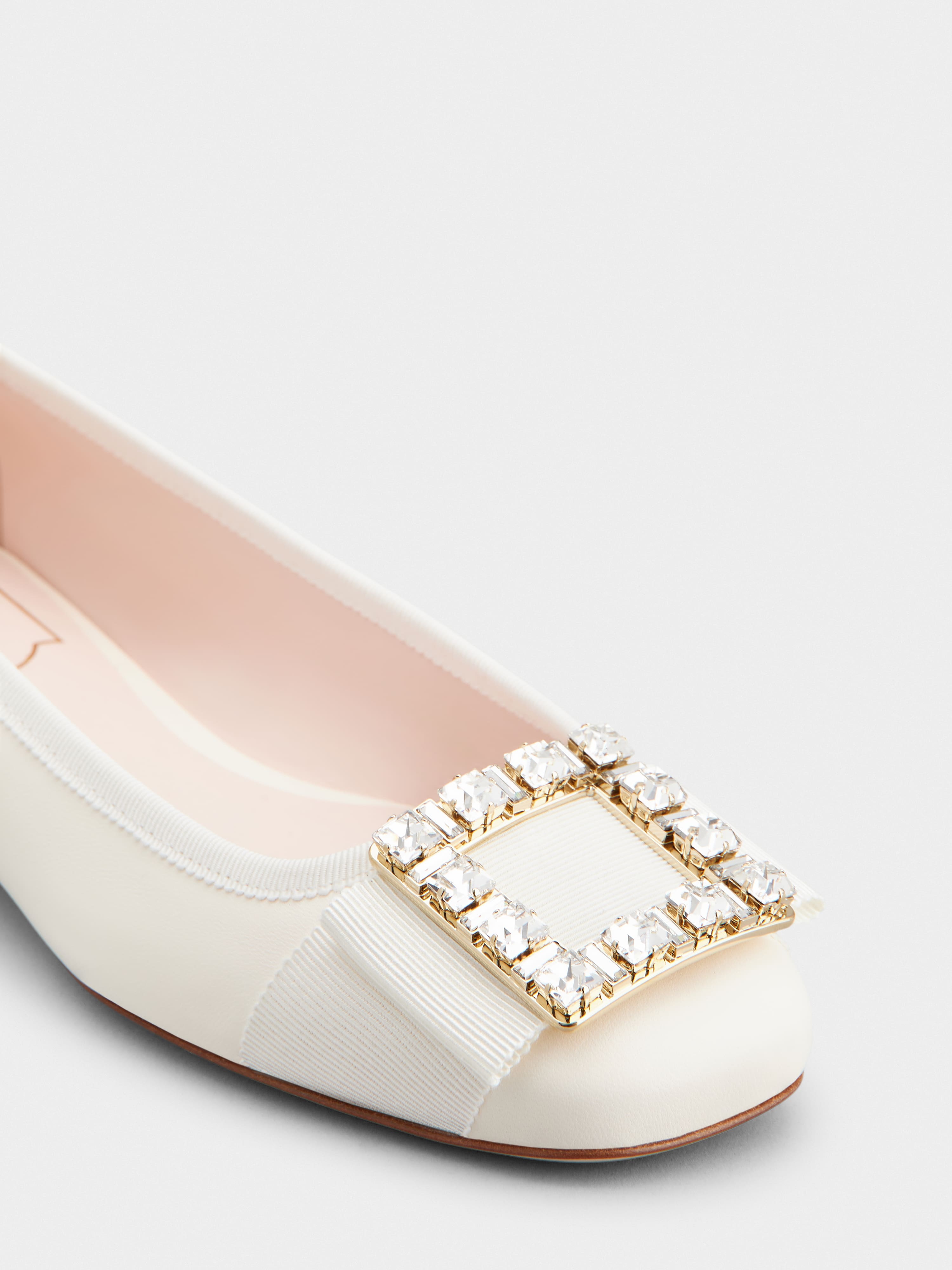 Très Vivier Strass Buckle Ballerinas in Nappa Leather - 3