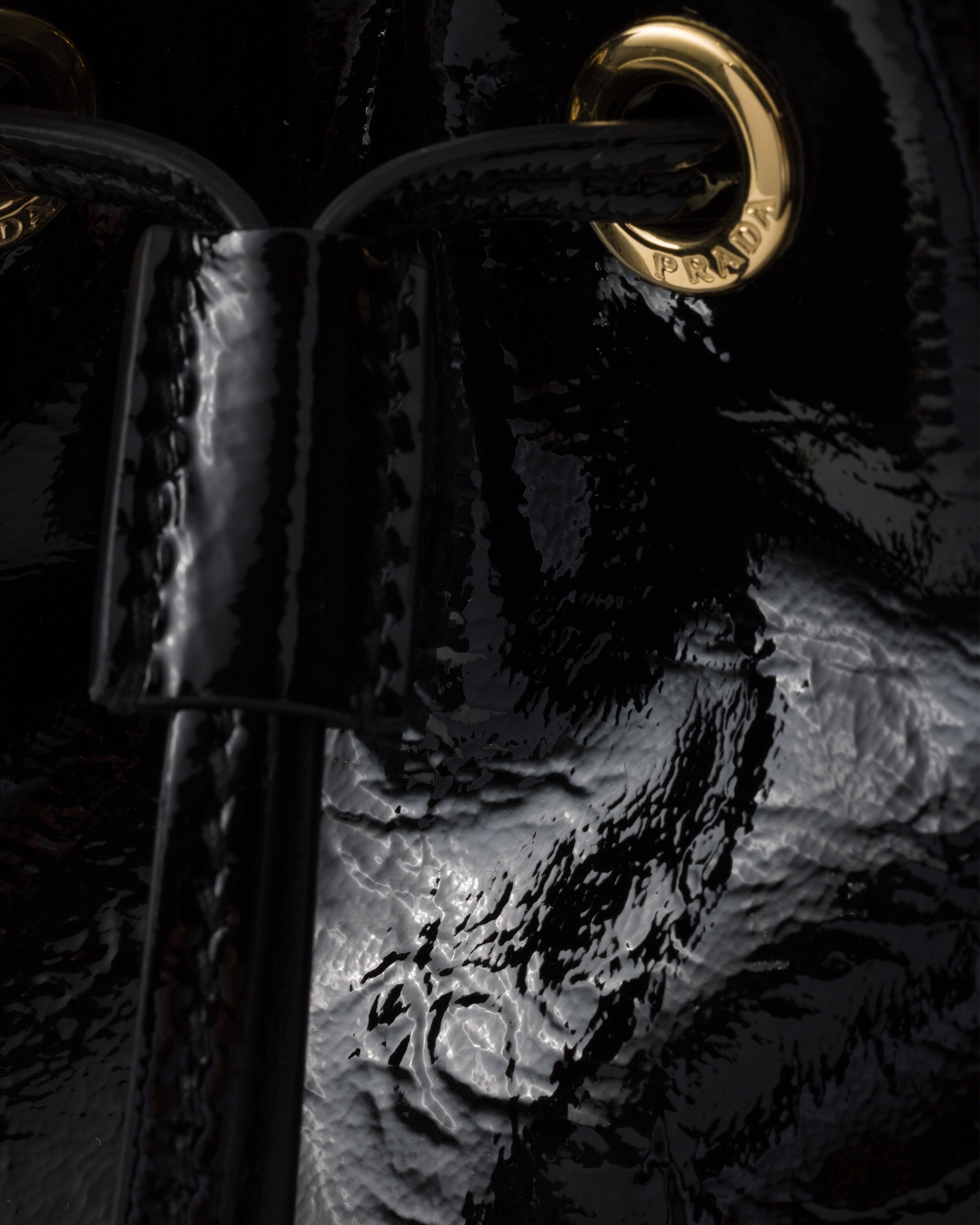 Prada Duet naplak patent leather bucket bag - 6