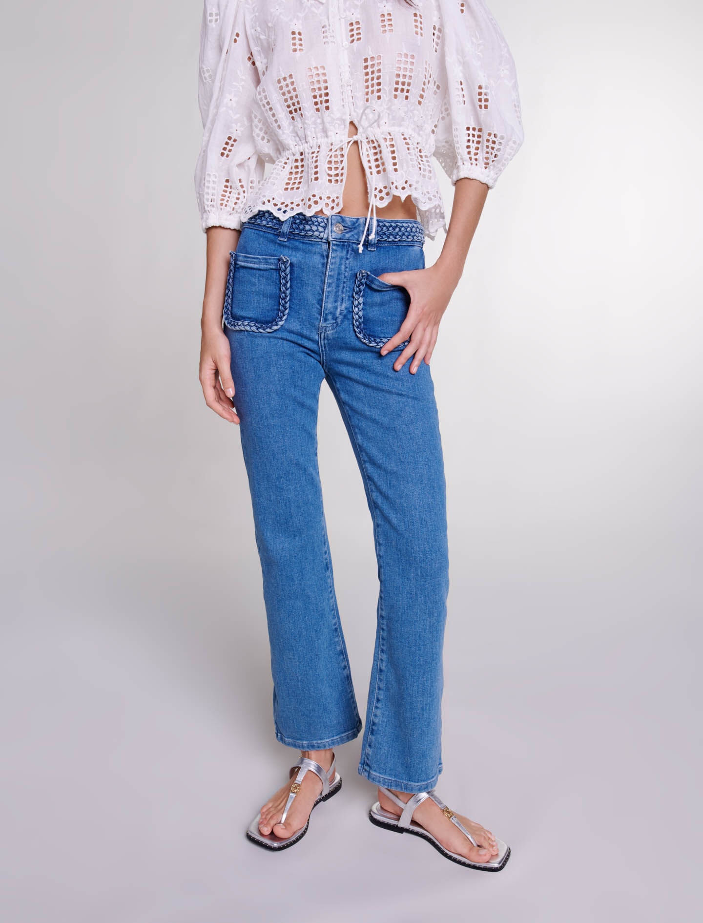 Mid-rise jeans - 6
