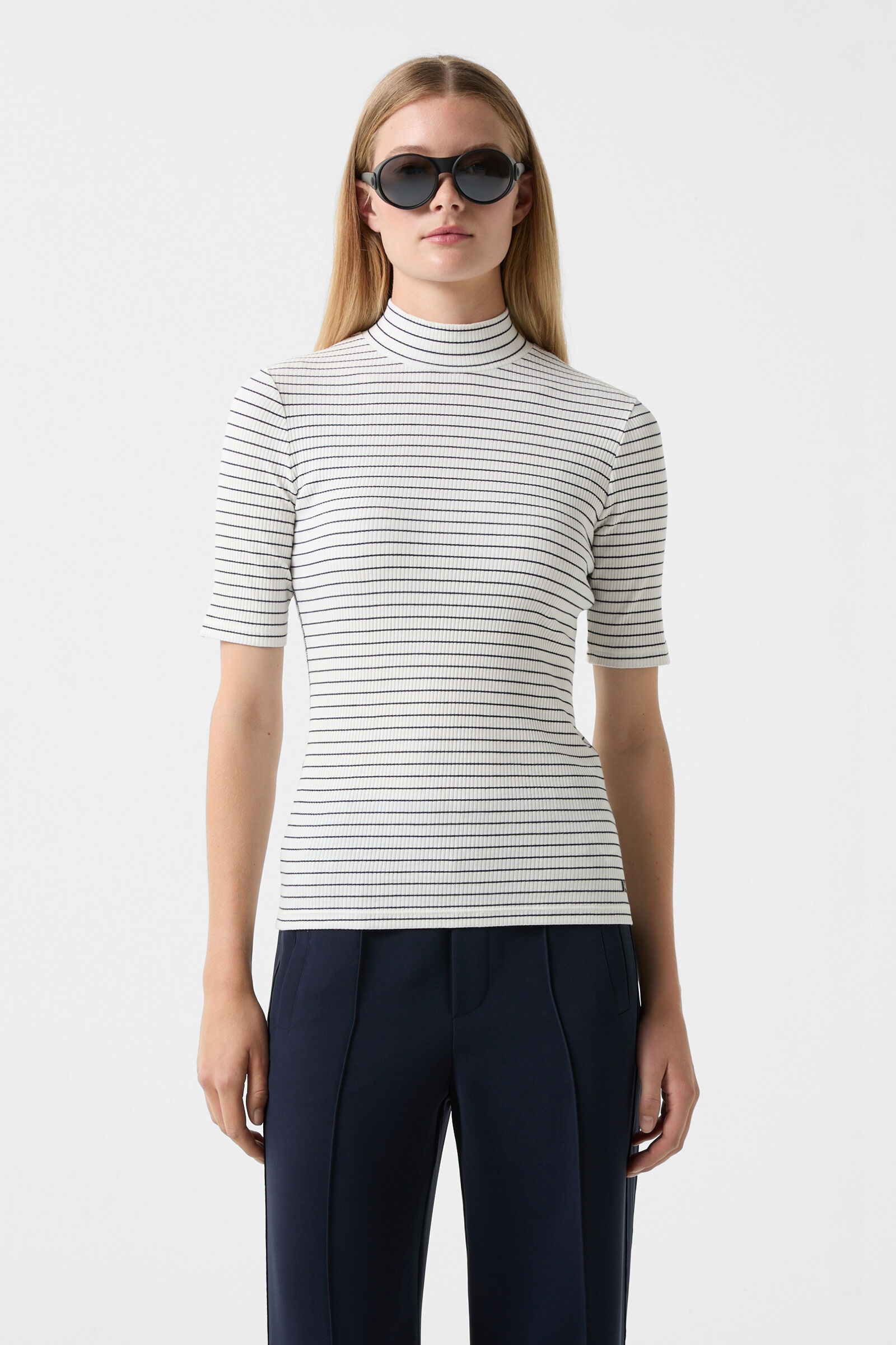 T-shirt Riva in Navy blue/off-white - 2