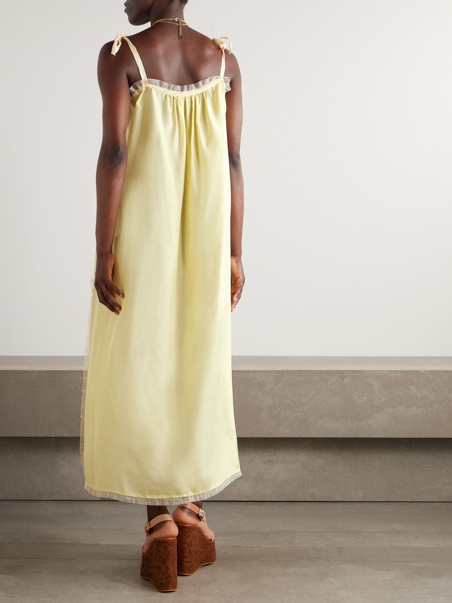 Gathered lace-trimmed silk-habotai midi dress Yellow - 3