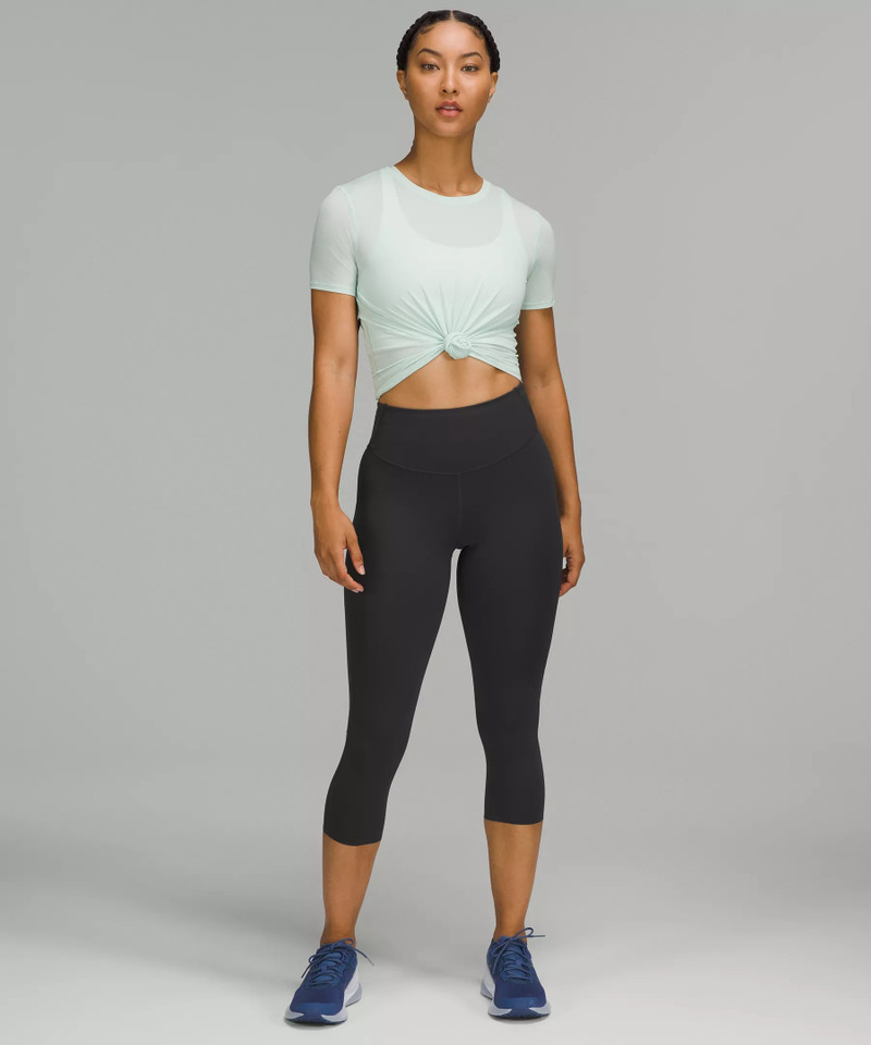 lululemon Base Pace High-Rise Crop 21" outlook