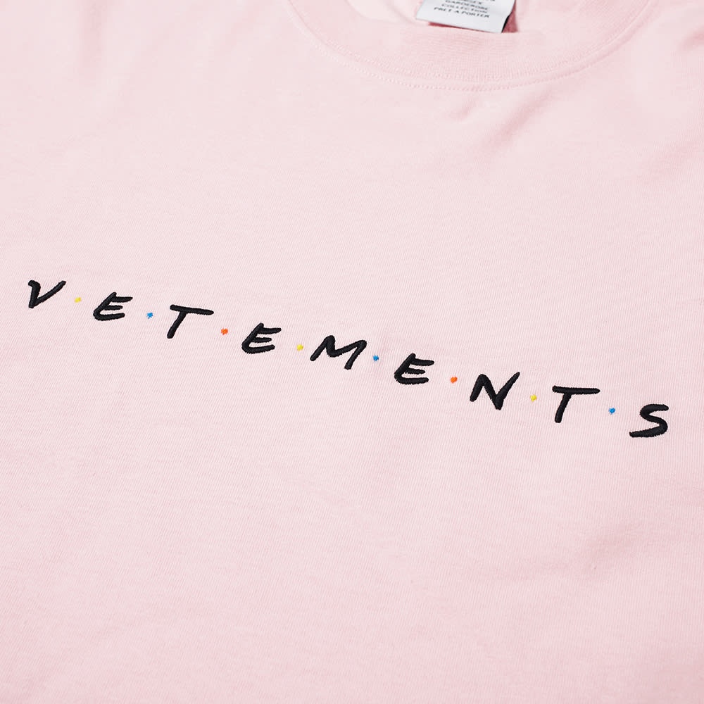 VETEMENTS Oversized Friendly Logo Tee - 2