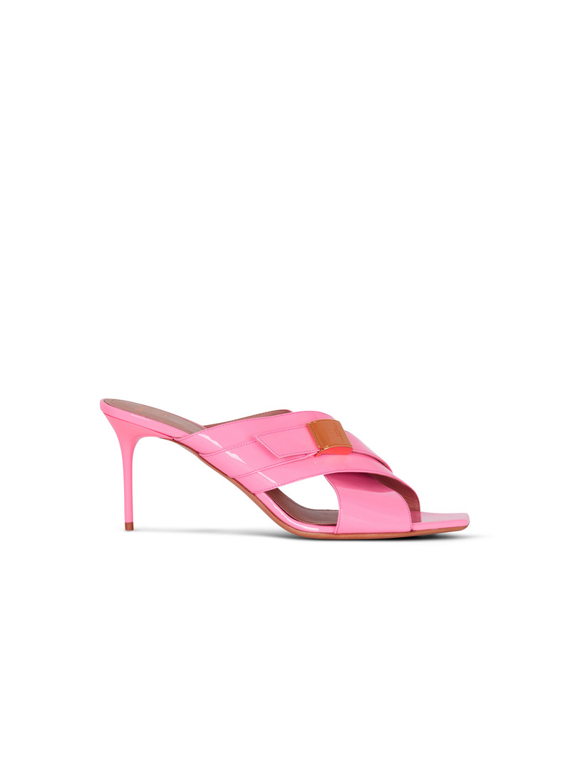 Uma mules in patent leather 1