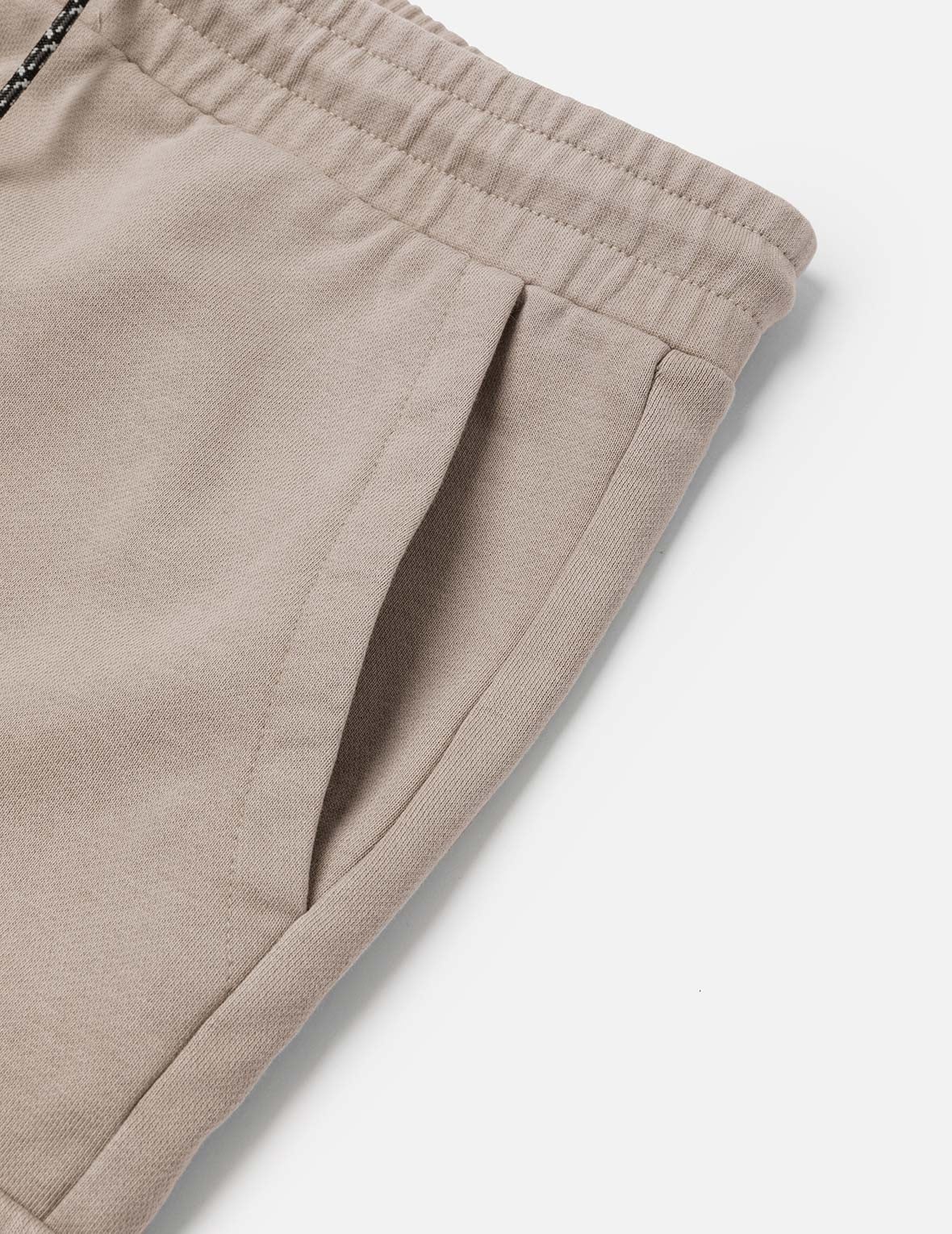 Seagull and Logo Embroidery Relax Fit Sun-Dried Finish Sweatshorts - 8