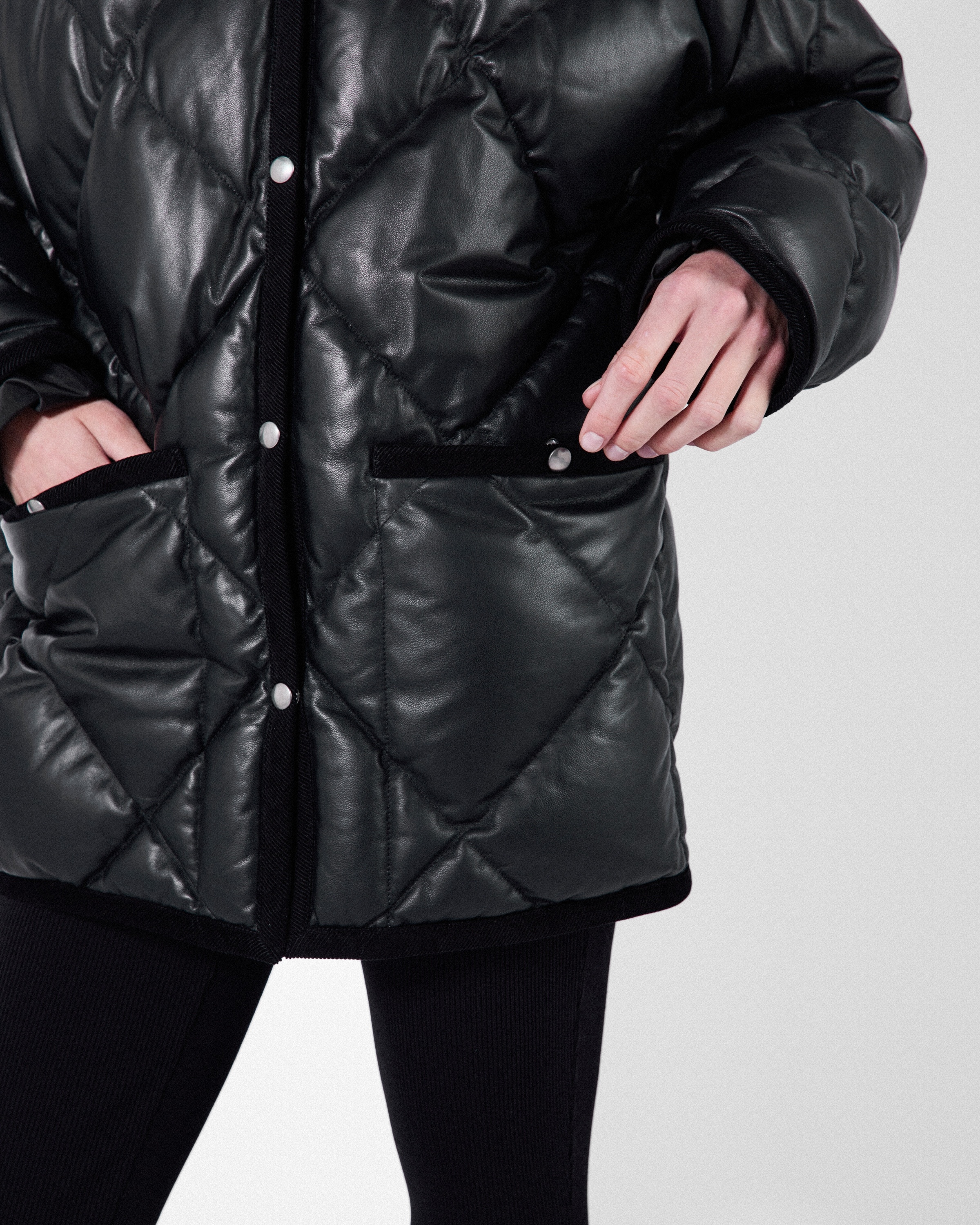 Quilted nappa leather caban - 4