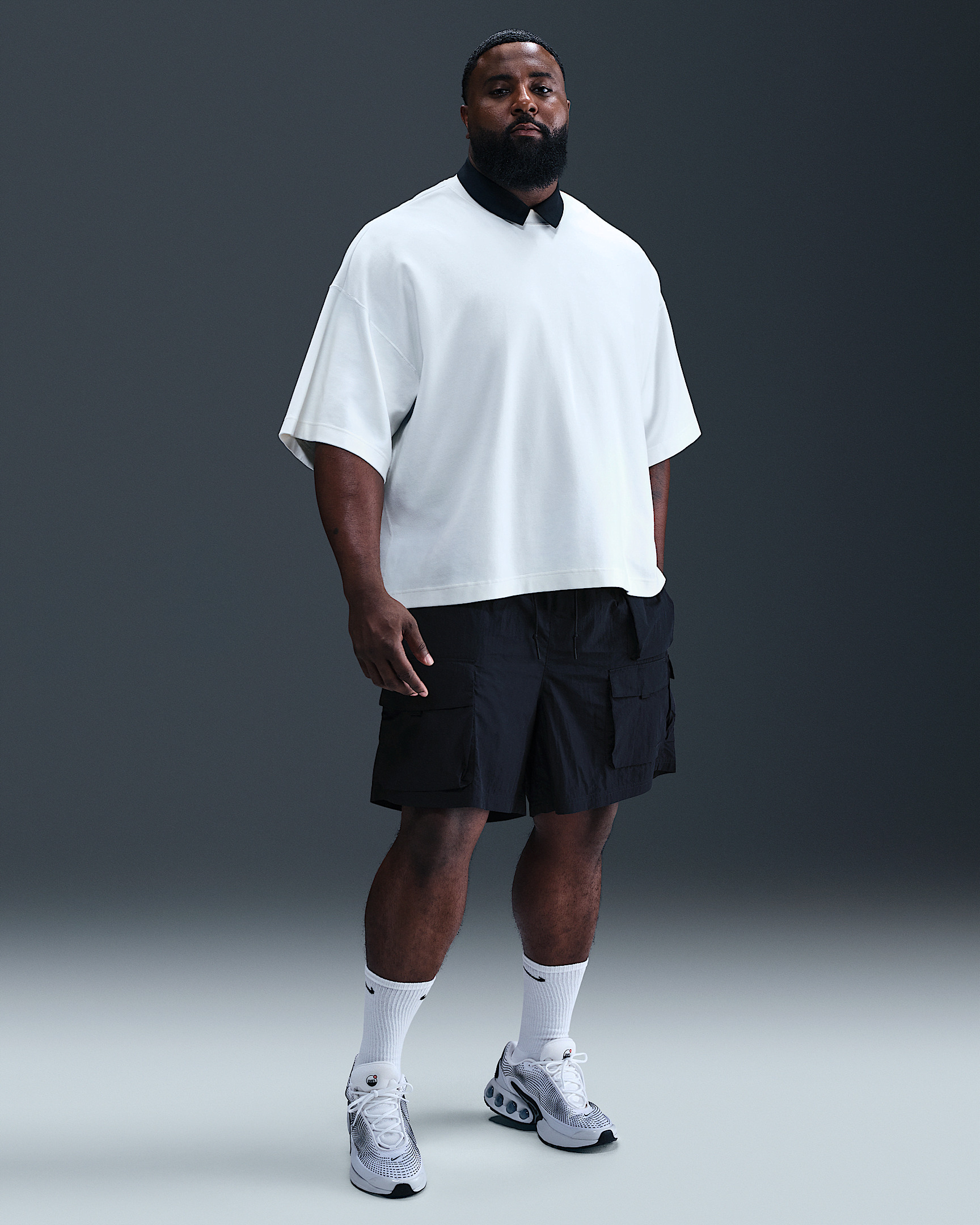 Nike Tech Men's Woven Cargo Shorts - 6