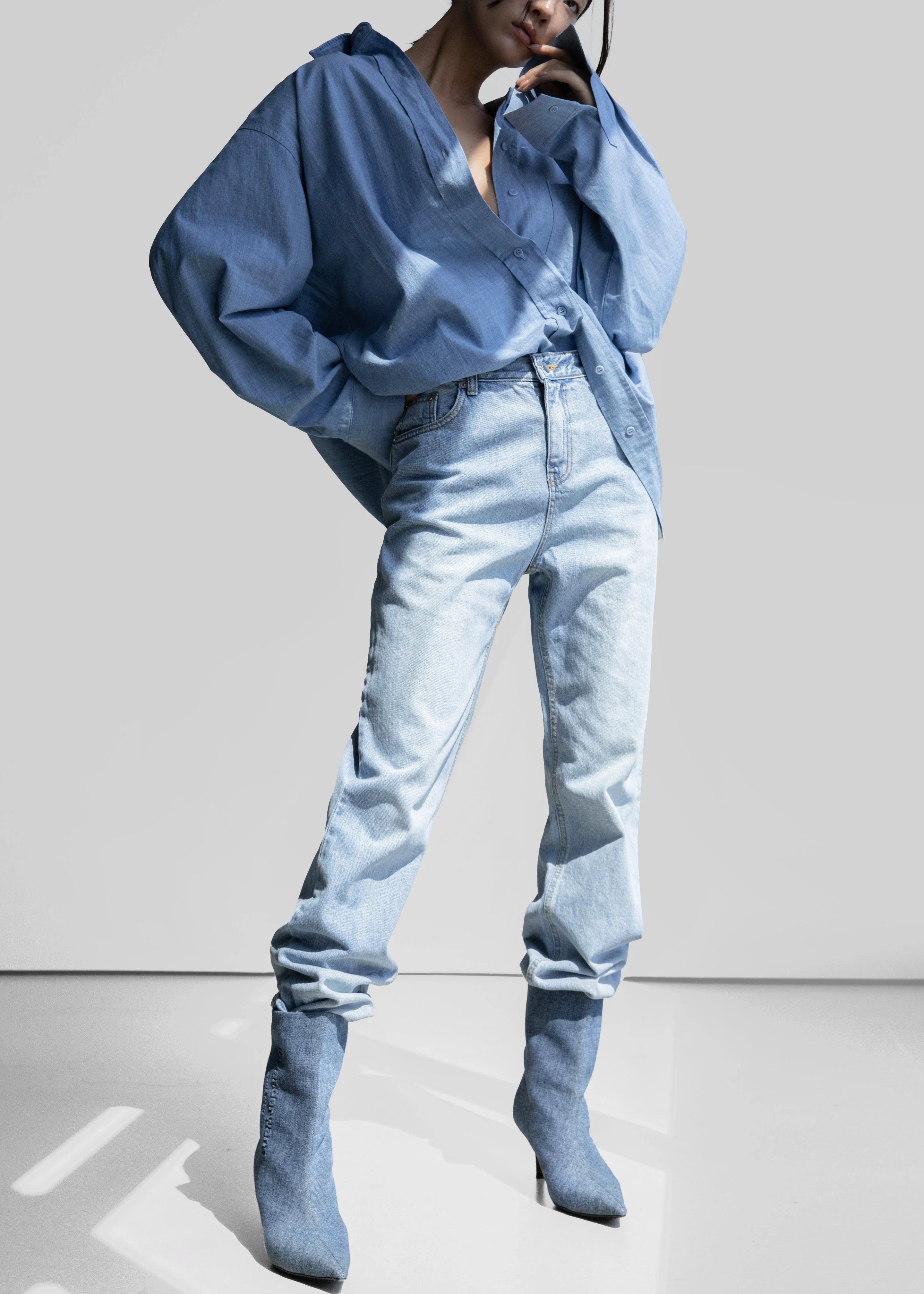Braila Straight Leg Jeans - Light Wash - 1
