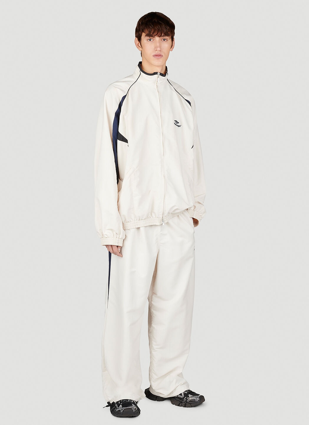 【送料&関税込】Balenciaga mirror Track Pants BALENCIAGA 3b Sports Icon Medium Fit Tracksuit Pants in
