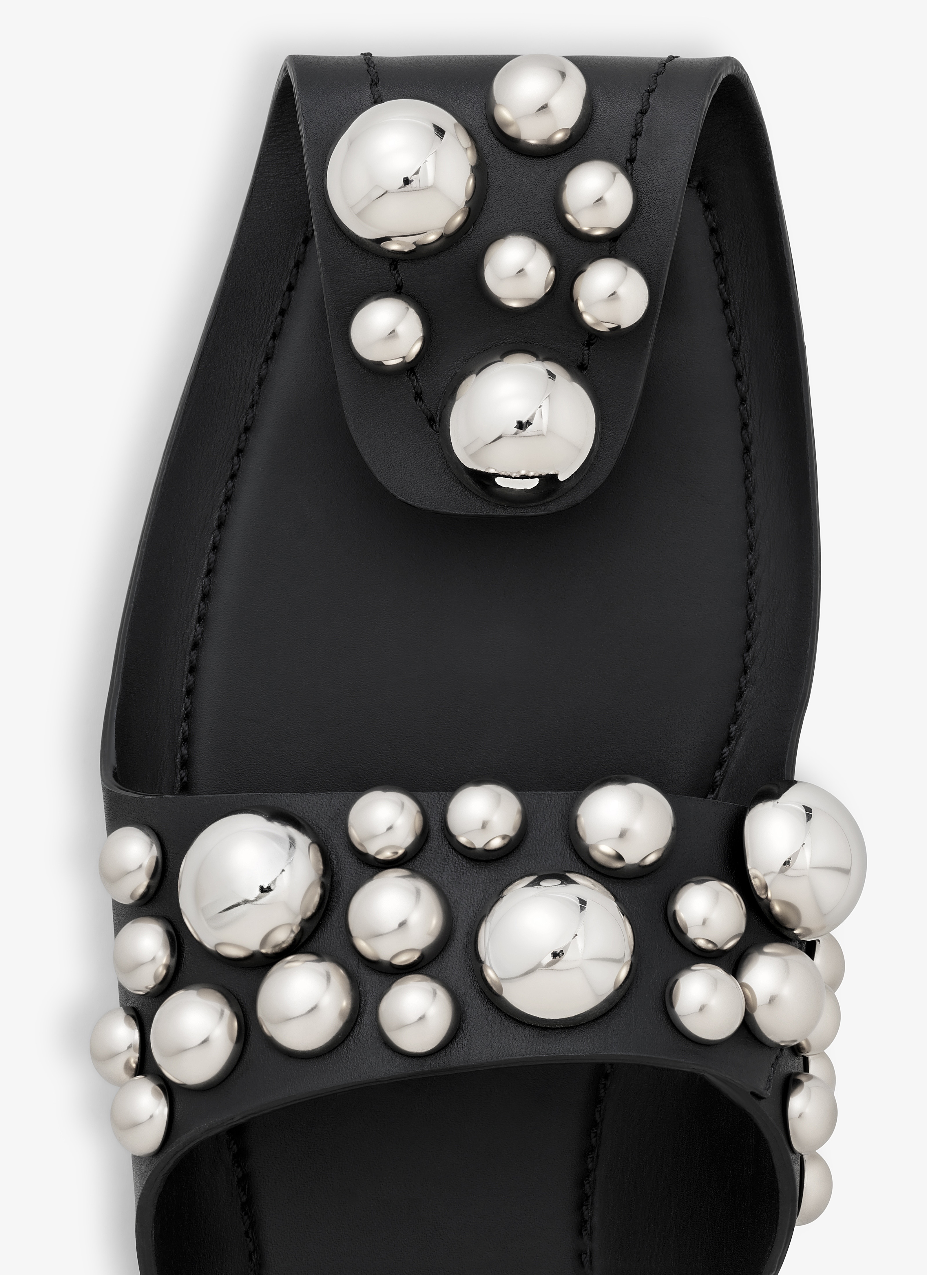 FOLDED FLAT MULES WITH SPHERES ON CALFSKIN - 3