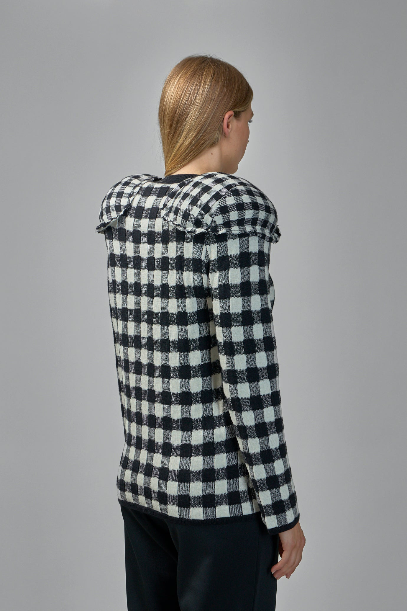 Ladies' Sweater - 3