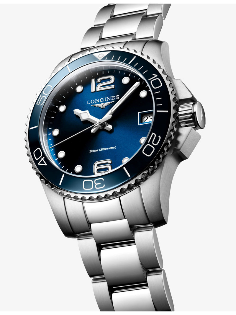 Longines L3.370.4.96.6 HydroConquest GMT 32mm Ceramic Bezel Stainless-Steel Quartz Watch outlook
