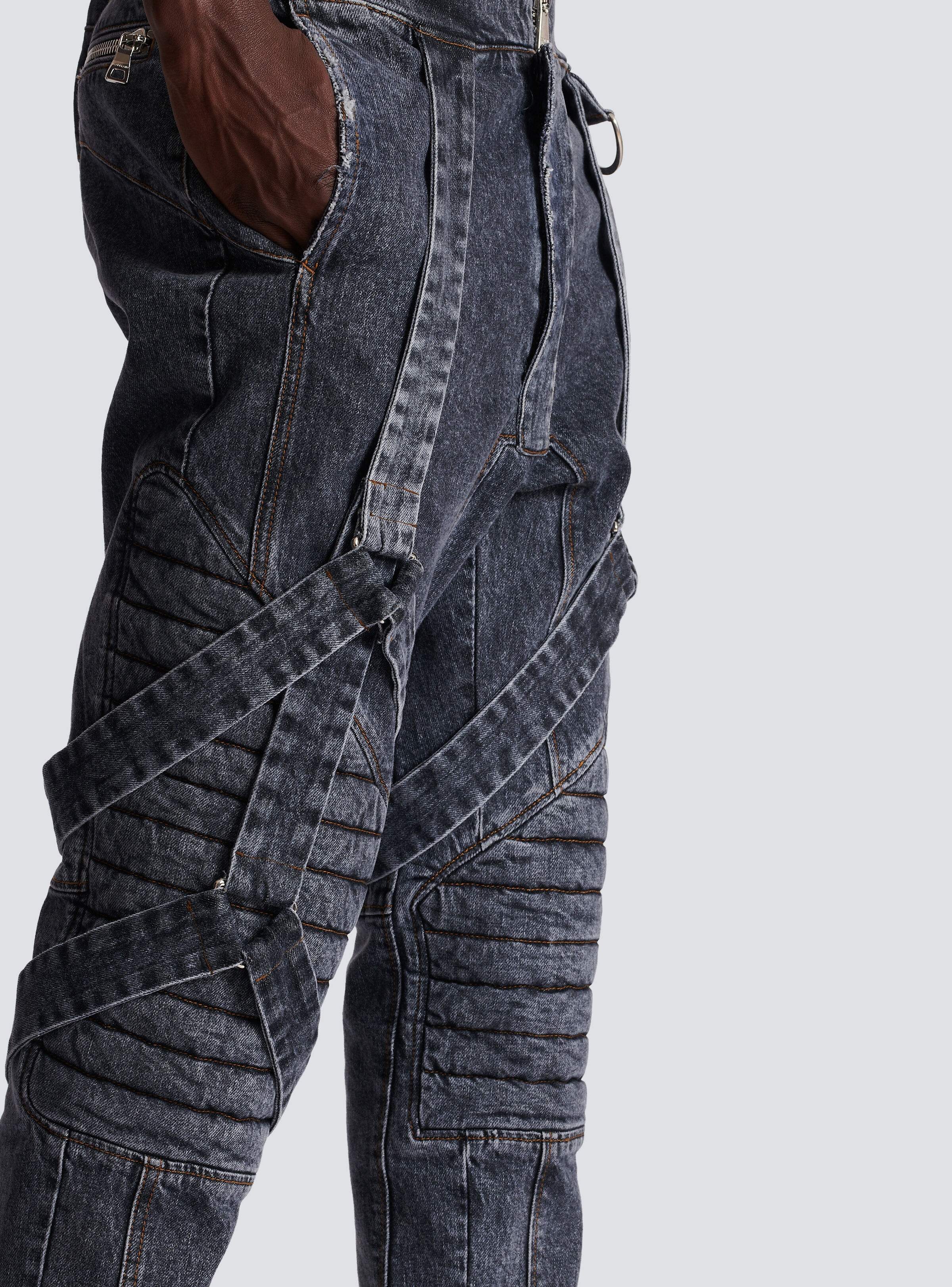 Cotton slim-fit jeans with straps - 7