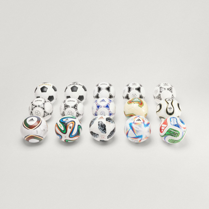 FIFA World Cup 26™ Historical Pro Ball Set 3