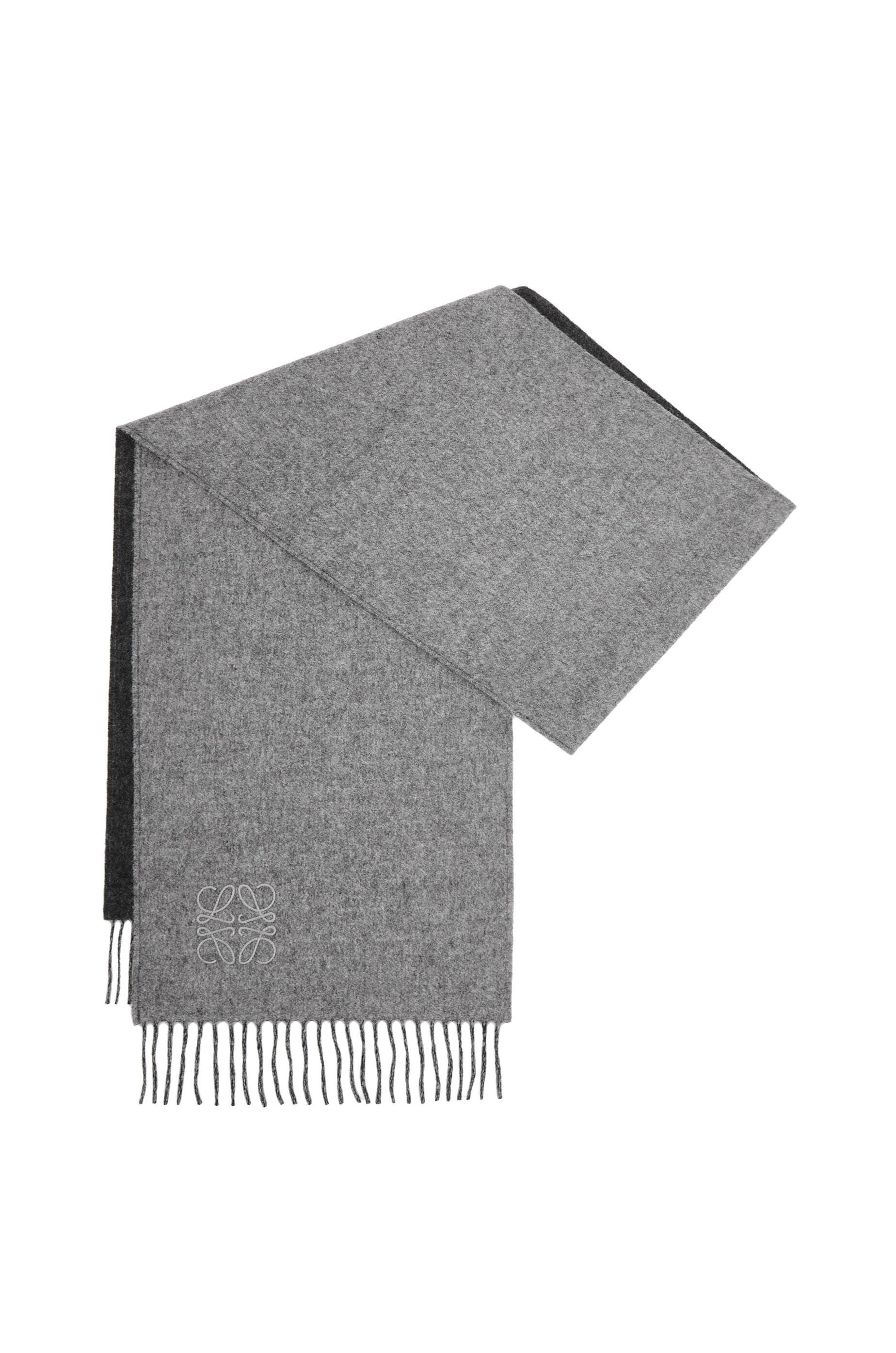 Scarf in wool and cashmere 3
