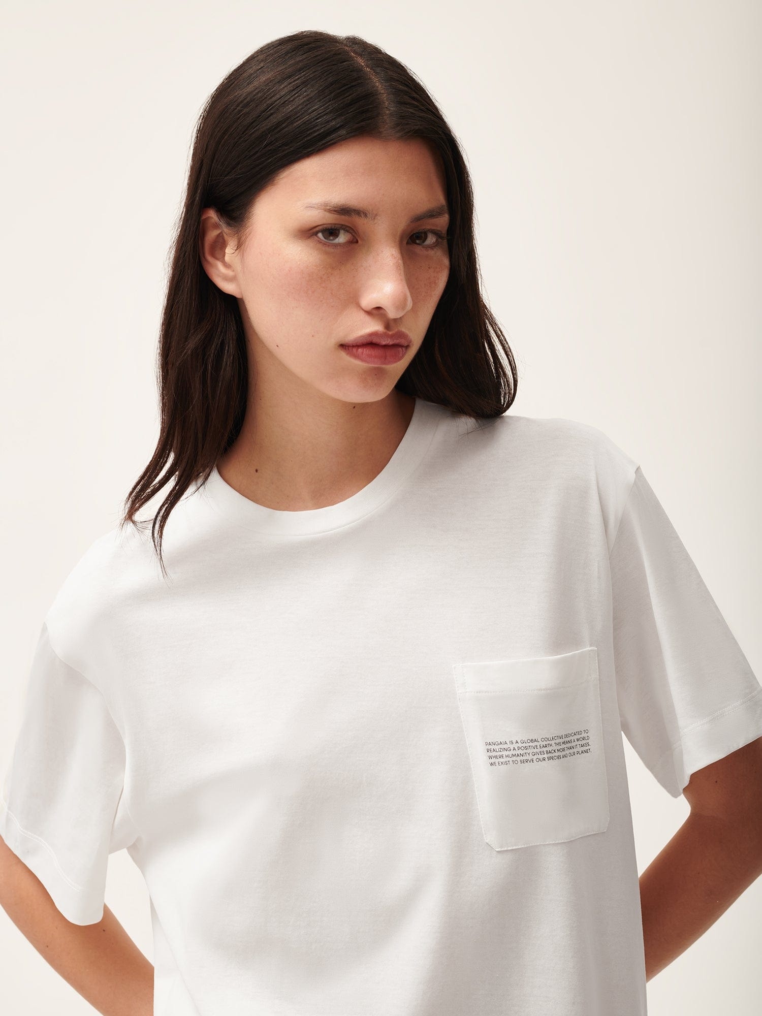Womens 365 Lightweight Pocket T-Shirt - Off-White - 4