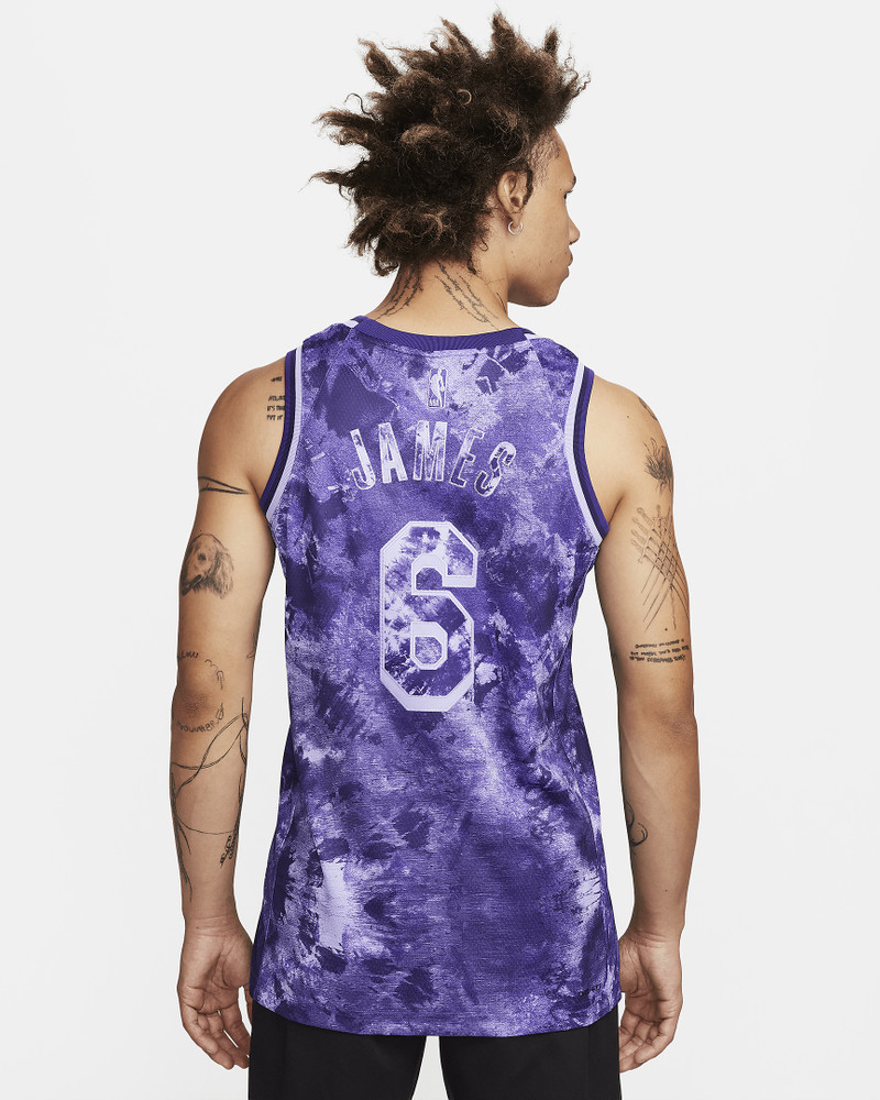 Nike LeBron James Los Angeles Lakers 2022/23 Select Series Nike Men's Dri-FIT NBA Swingman Jersey outlook