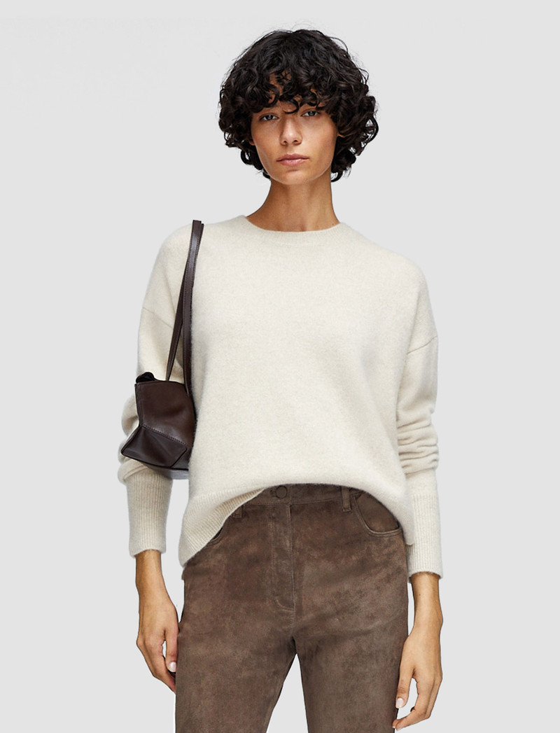 Brushed Cashmere Round Neck Jumper 3