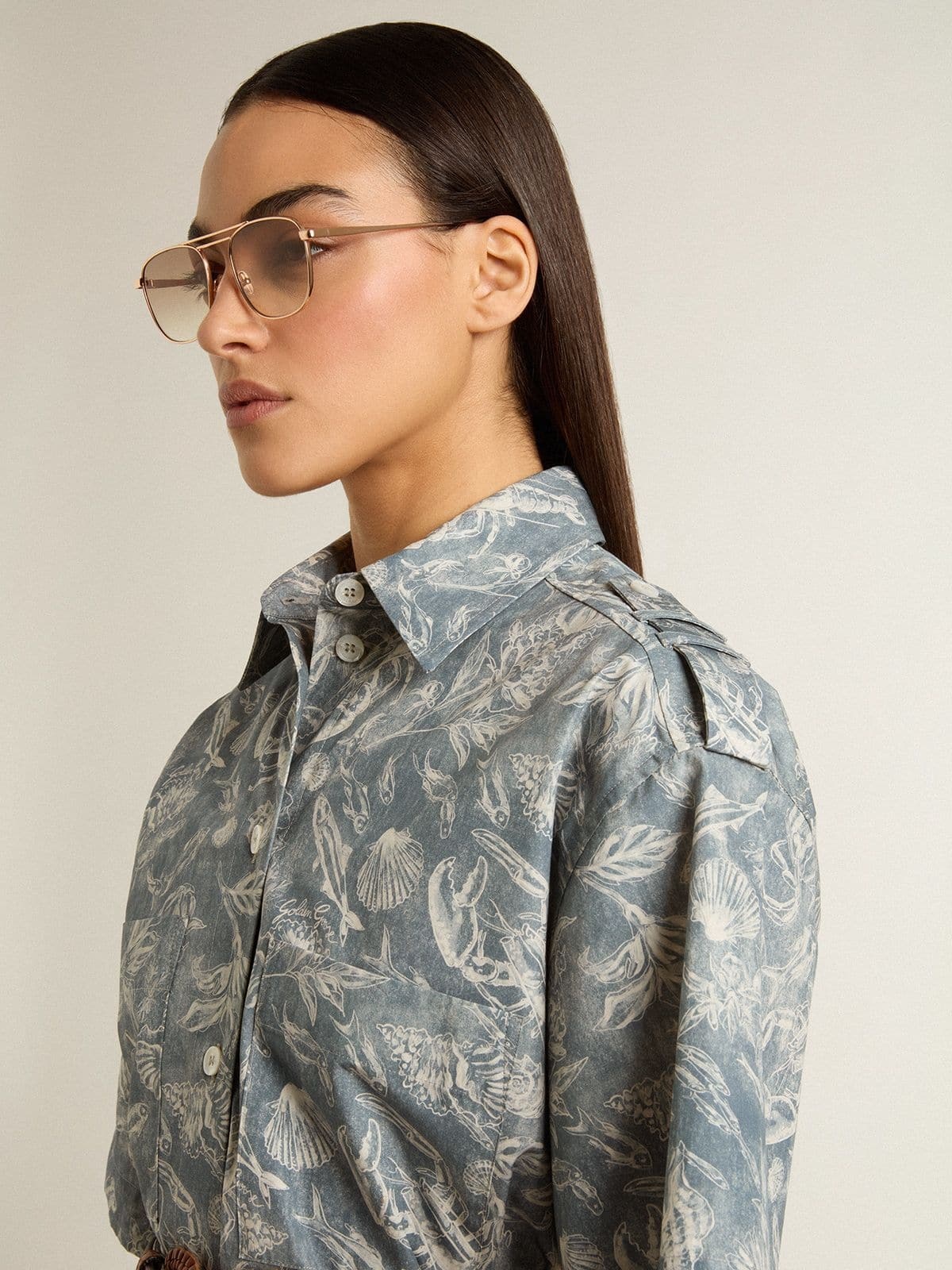 Women's short shirt dress in light blue cotton poplin with all-over marine print - 5