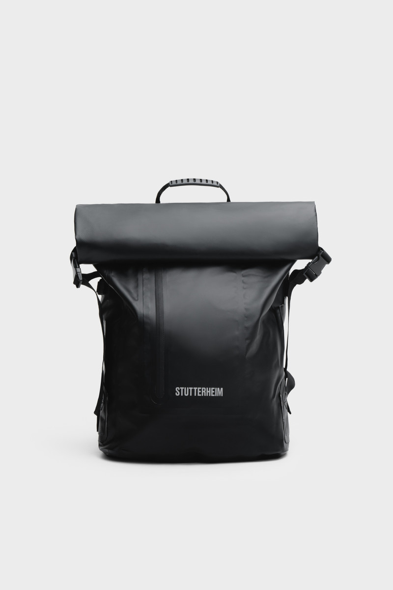 Rain Rolltop Black 1