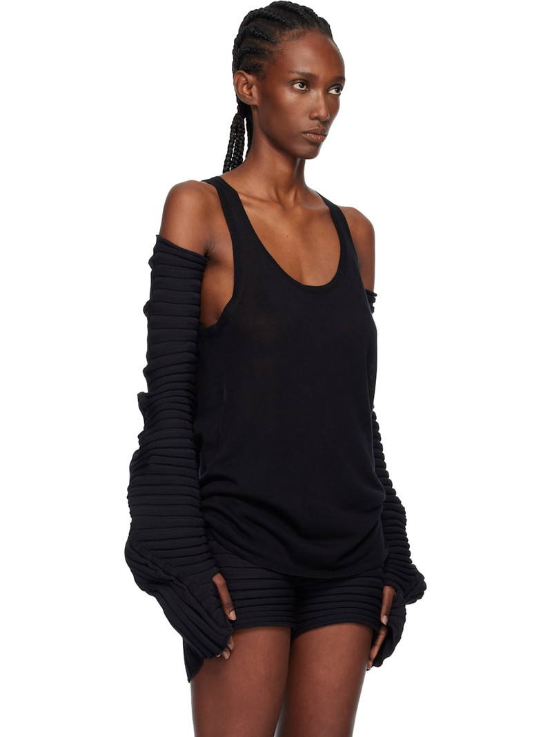 ISSEY MIYAKE Black Knit 'As It Is' Gloves outlook