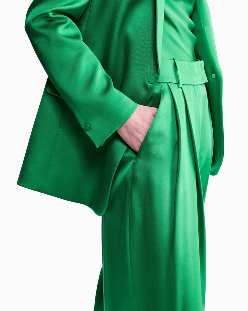 THREE-PIECE SINGLE-BREASTED OLYMPIC CEREMONY SUIT 9