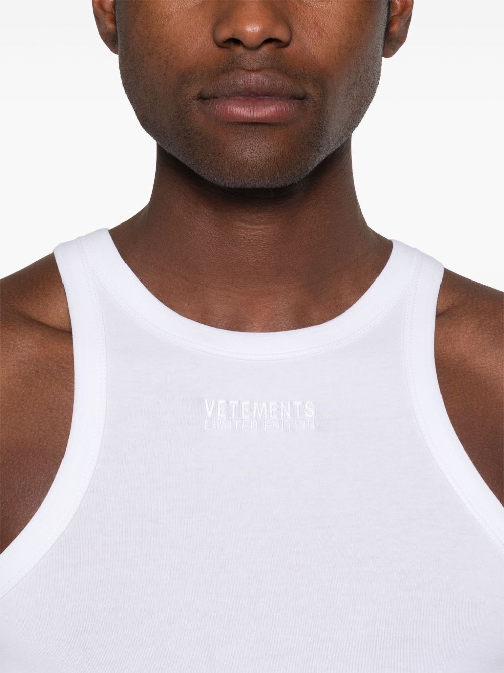 logo-embroidered tank top - 5