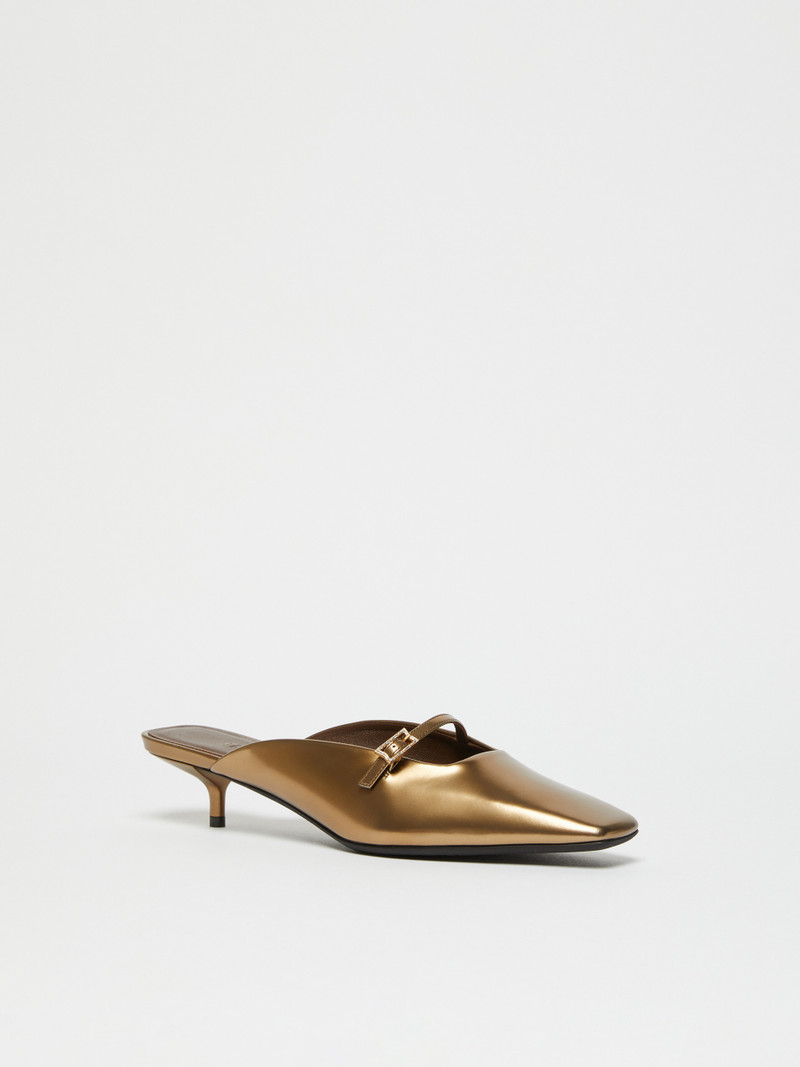 Max Mara METALSLIDE Laminated leather mules outlook