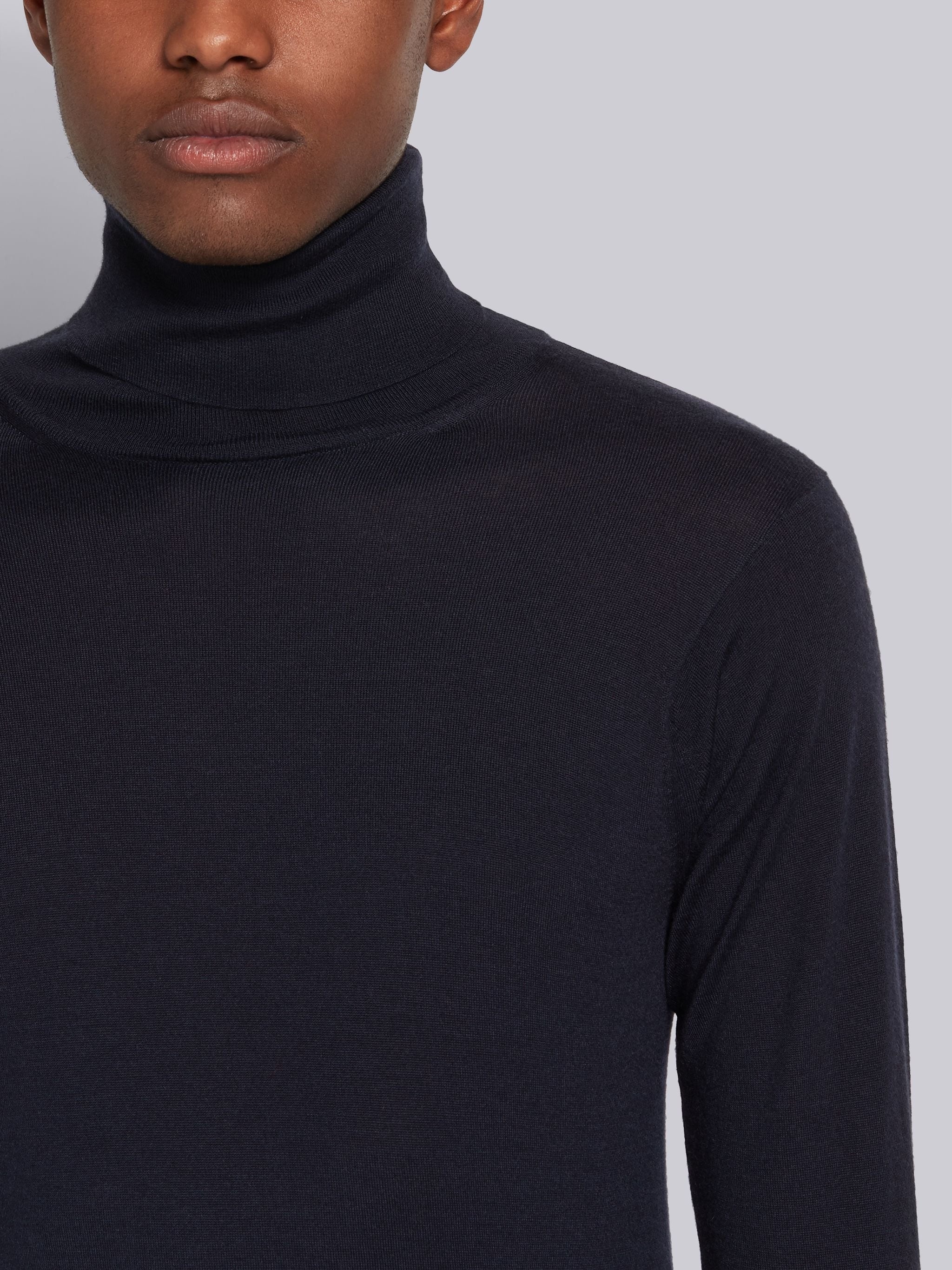 Classic Cashmere Turtleneck Pullover - 5