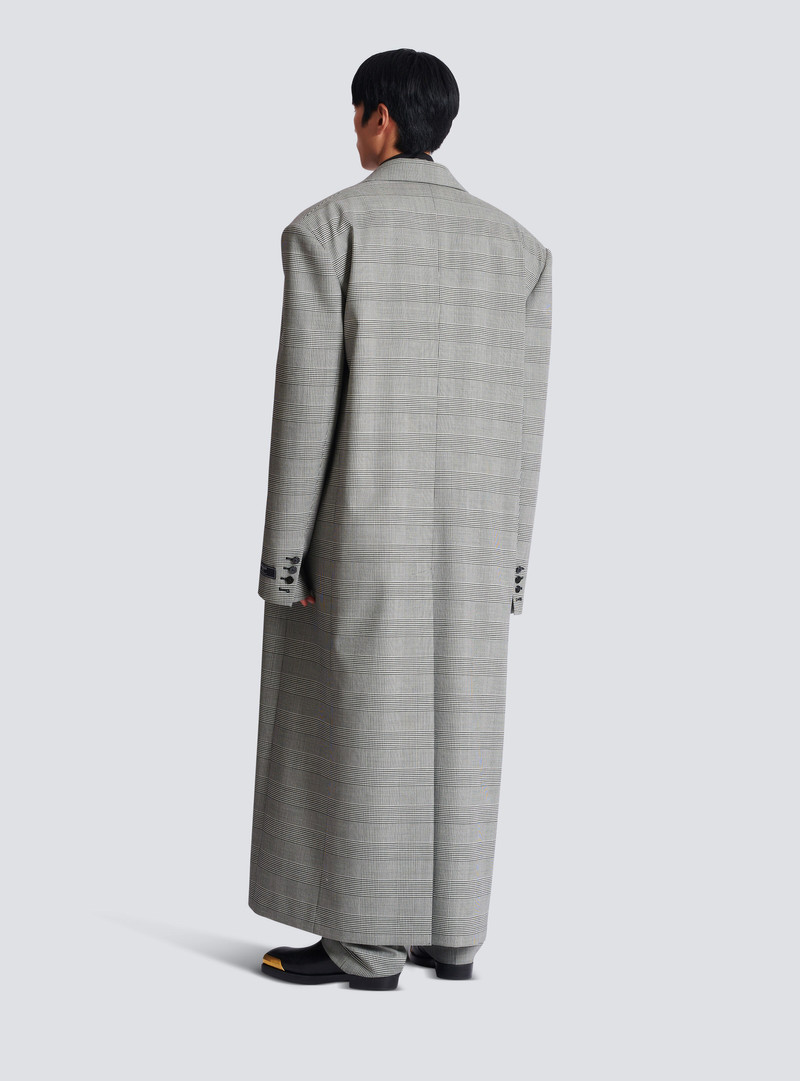 Oversized coat in Prince of Wales wool 4