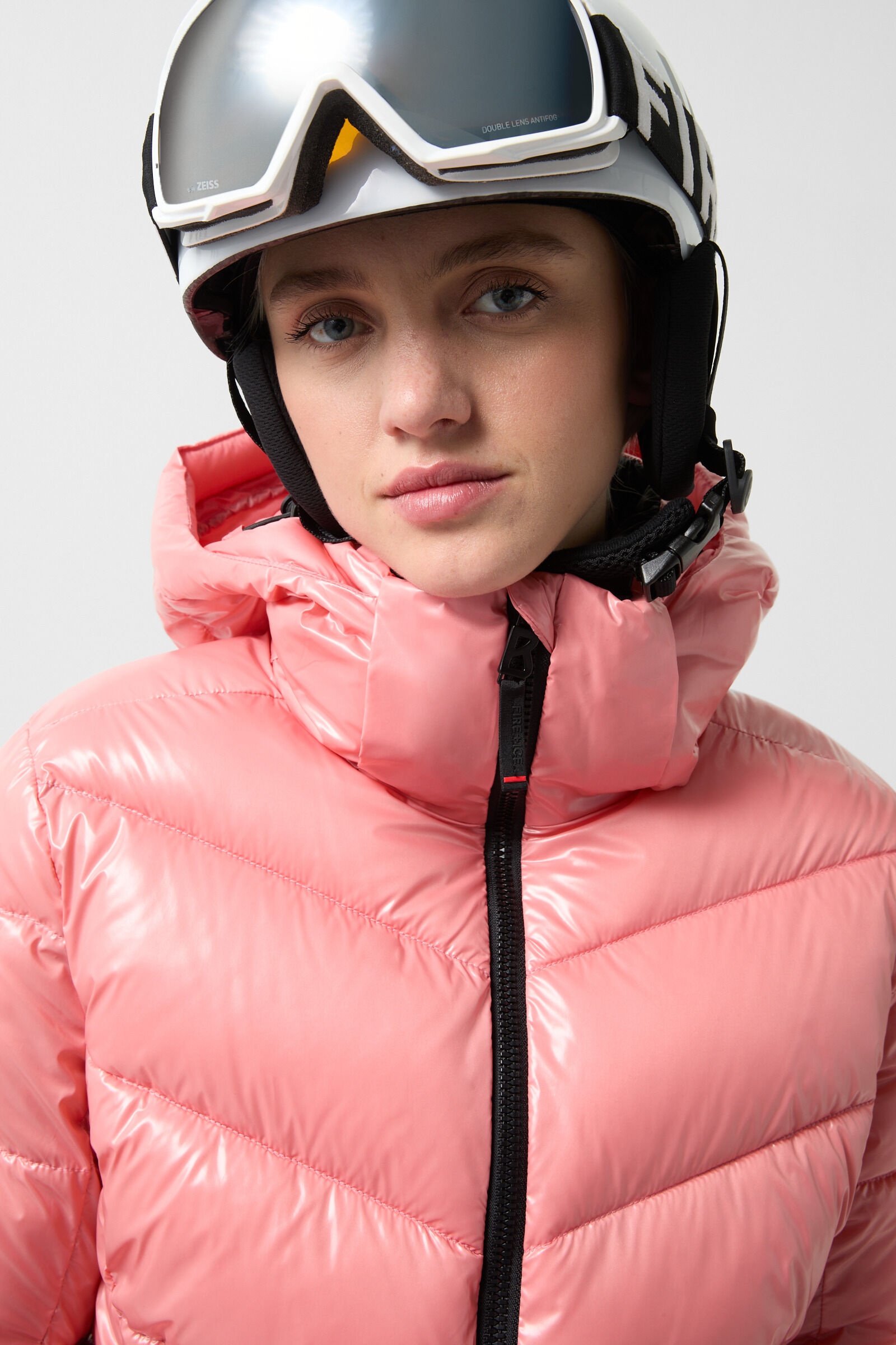 Saelly ski jacket in Pink - 4