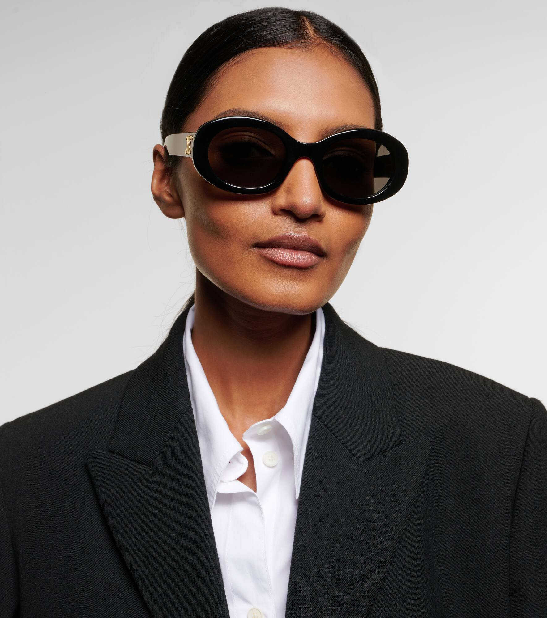 Triomphe 01 oval sunglasses - 3