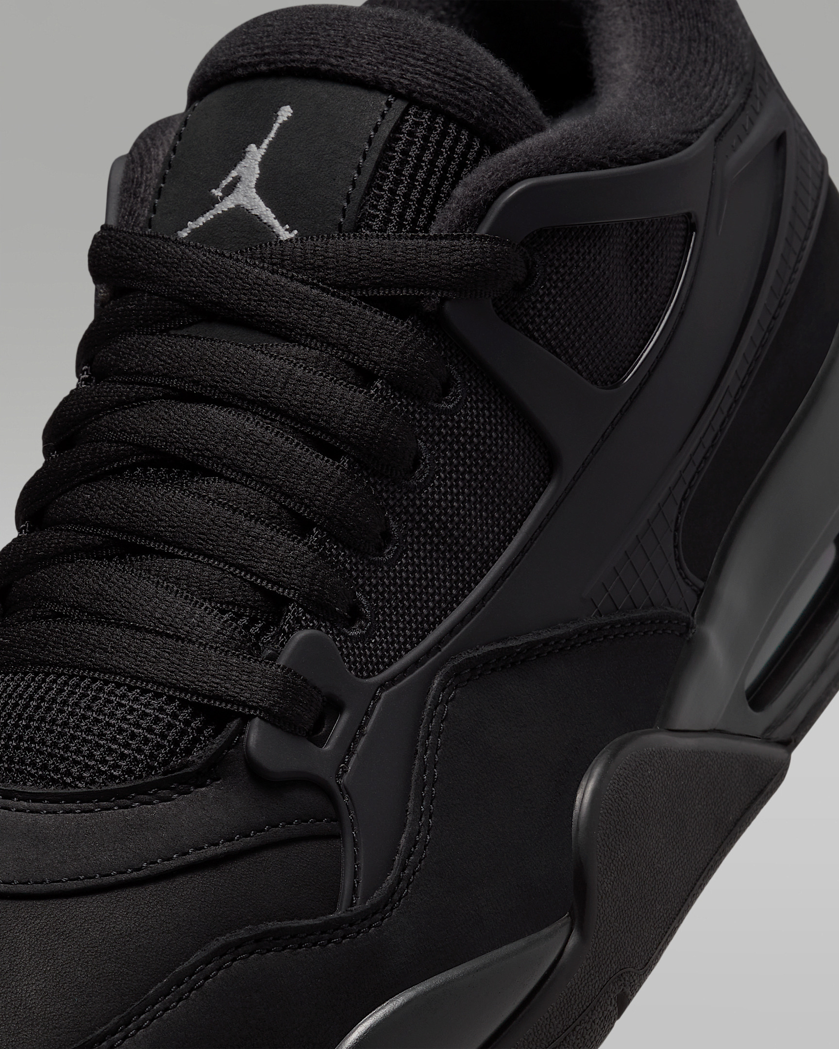Air Jordan 4 RM Men's Shoes - 7