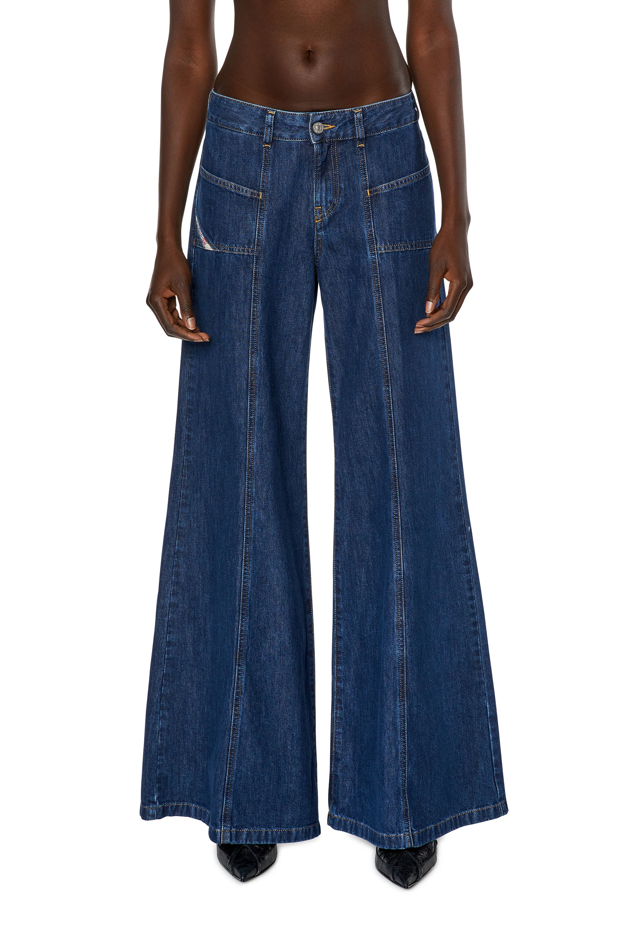 BOOTCUT AND FLARE JEANS D-AKII 09H99 - 3