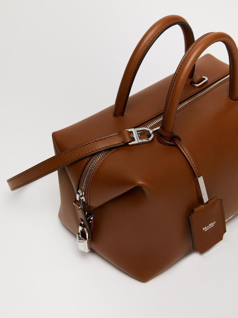HOLDALLM Medium natural leather bowler bag 5