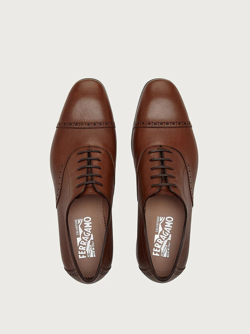 FERRAGAMO PLAIN TOE OXFORD outlook