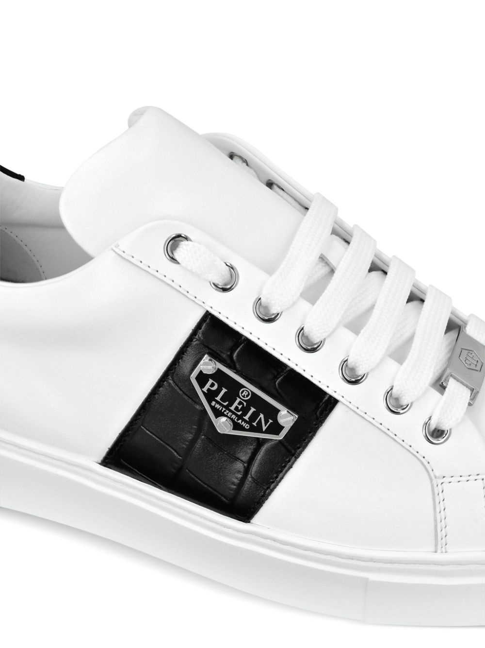 Triangle Plein-plaque leather sneakers - 4