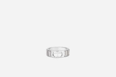Dior Crystals and CD Icon Ring outlook