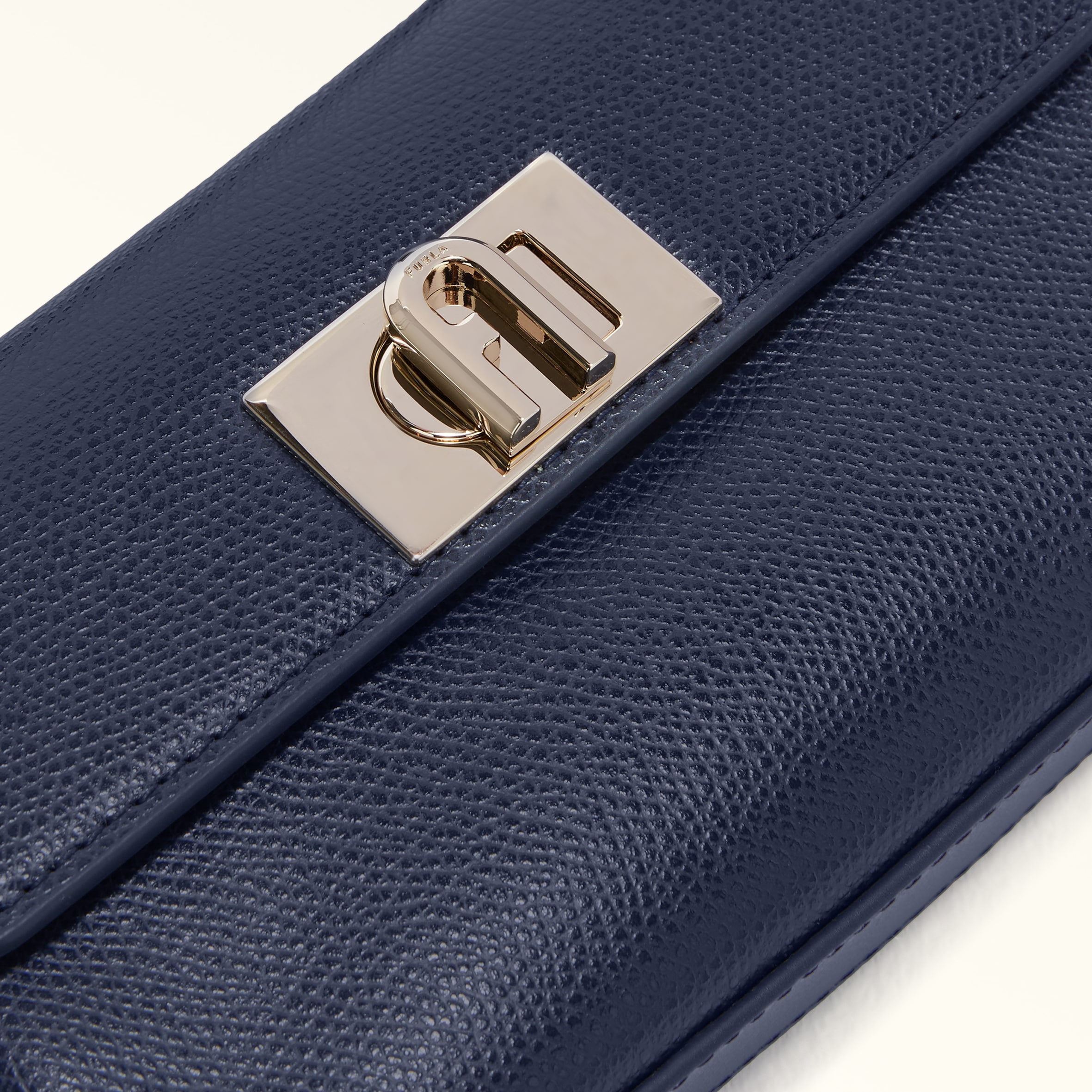 Furla 1927 - 4