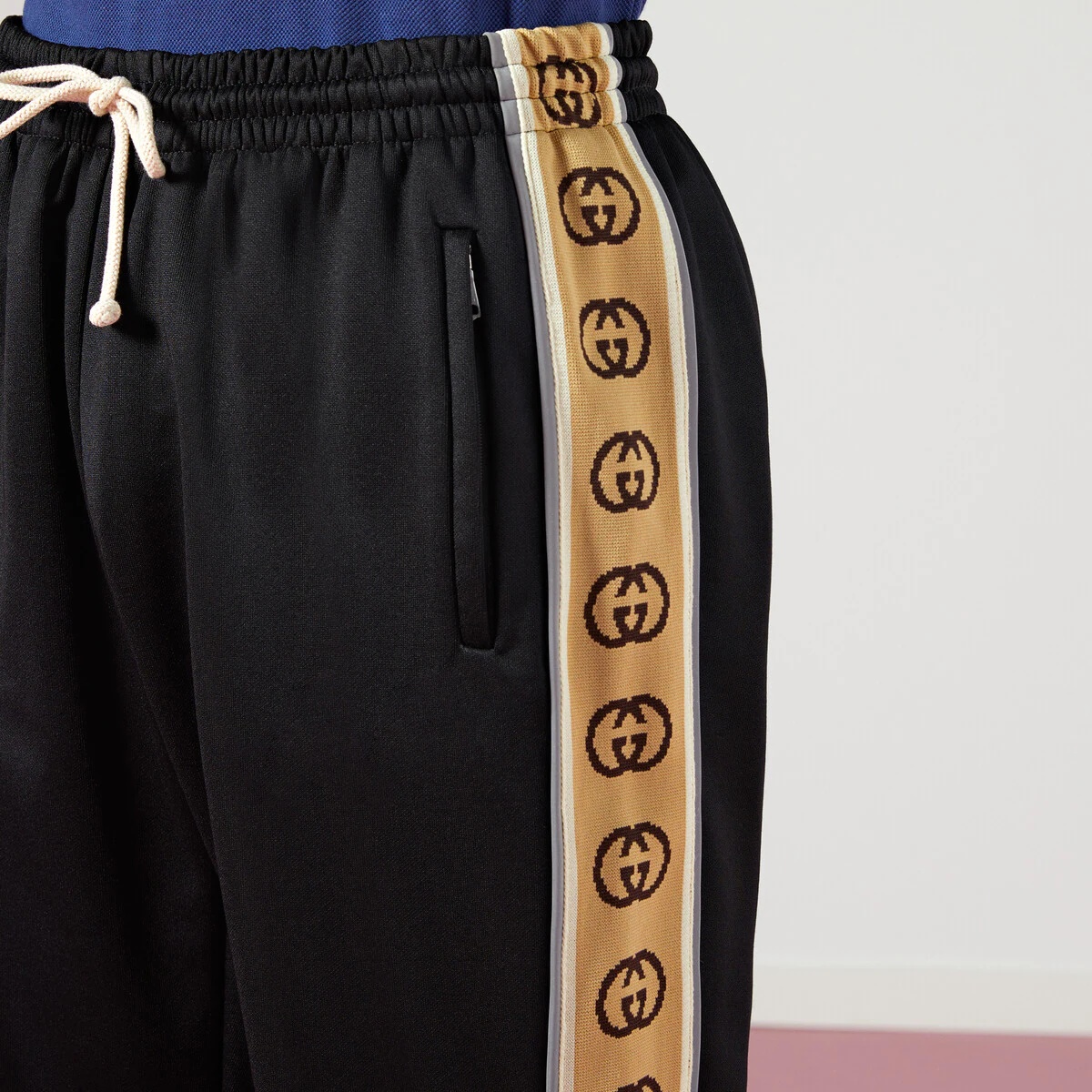 パンツ GUCCI 20SS LOGO PATCH LOOSE PANT パンツ GUCCI 20SS LOGO PATCH LOOSE PANT パンツ GUCCI 20SS LOGO