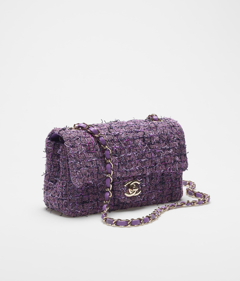 CHANEL Mini Flap Bag outlook