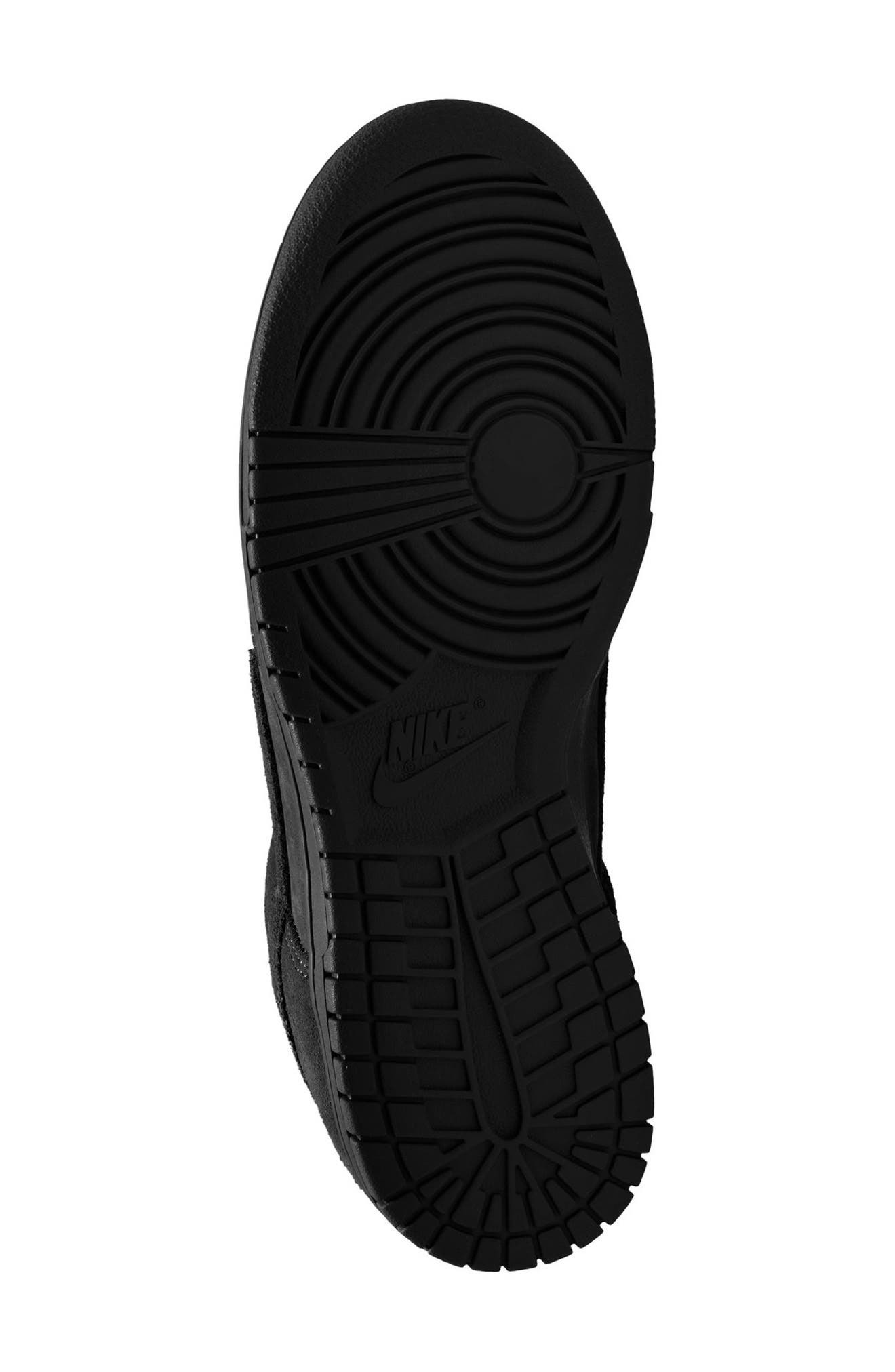 Nike Dunk Low SE Basketball Sneaker in Black/black at Nordstrom - 4