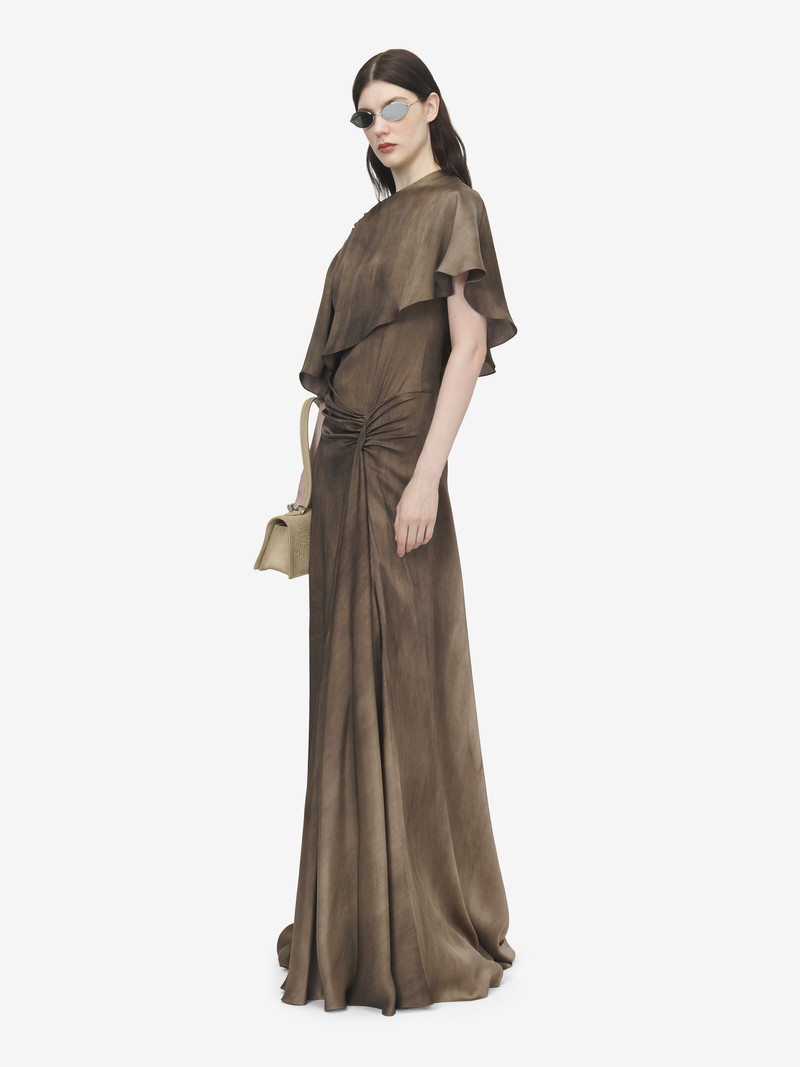 Asymmetric Cape 3